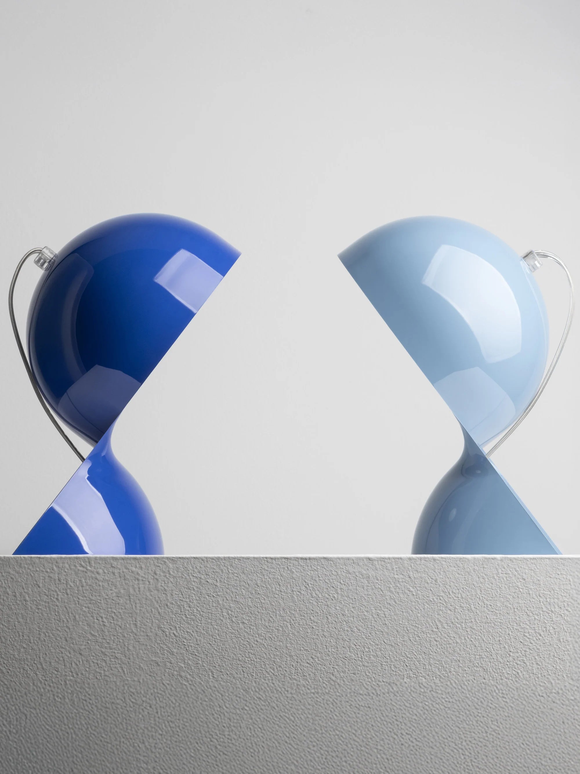 Tischlampe DALÙ königsblau