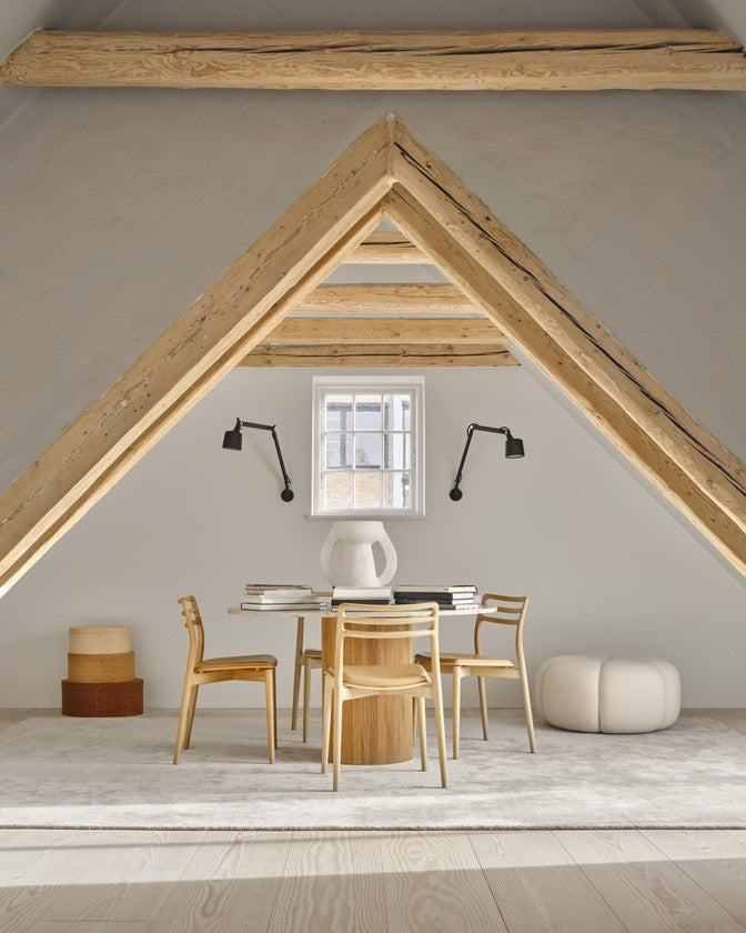 Stuhl CABIN karamelbraunes Leder mit heller Eichenbasis