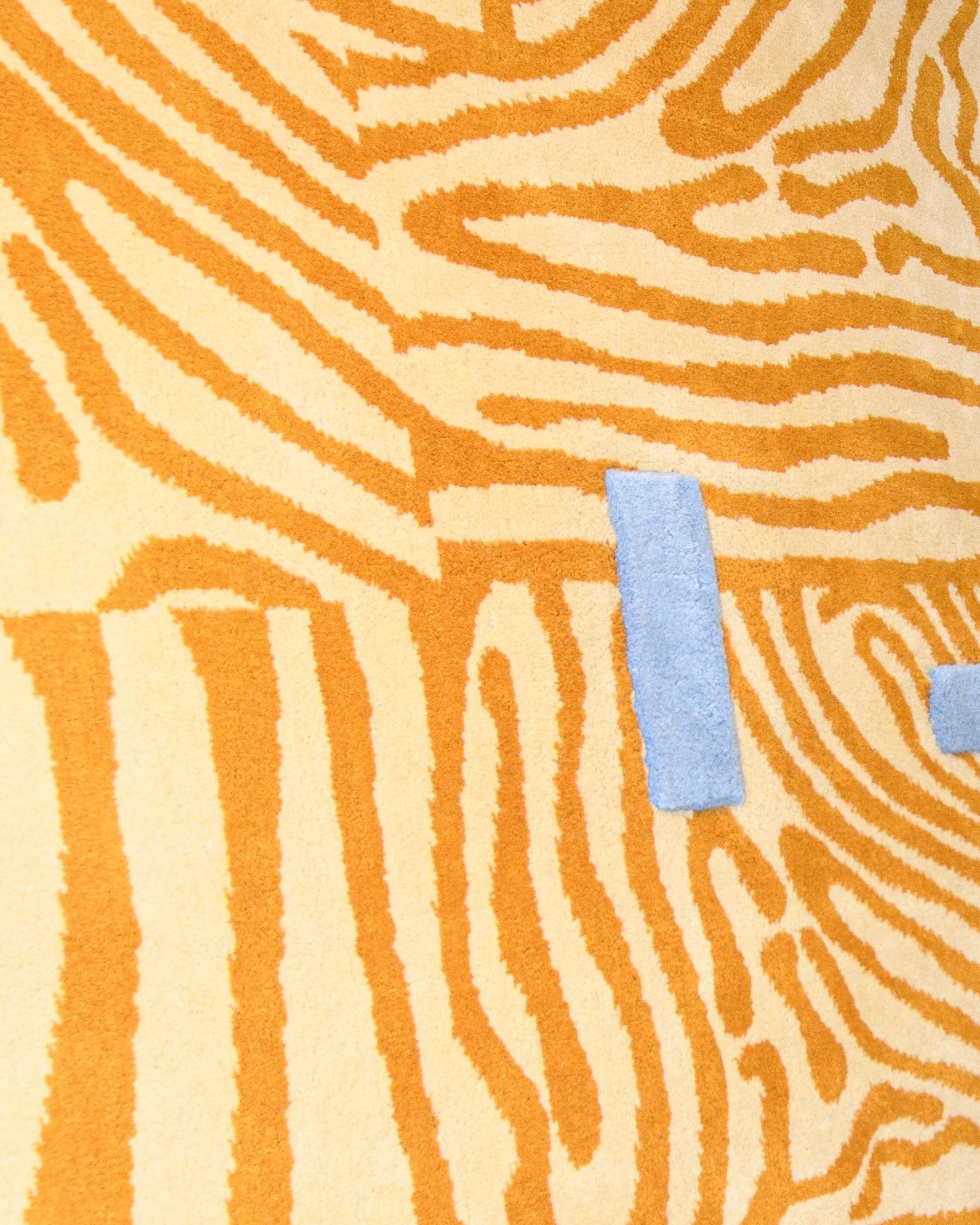 Asymmetrischer dekorativer Teppich PATCH orange