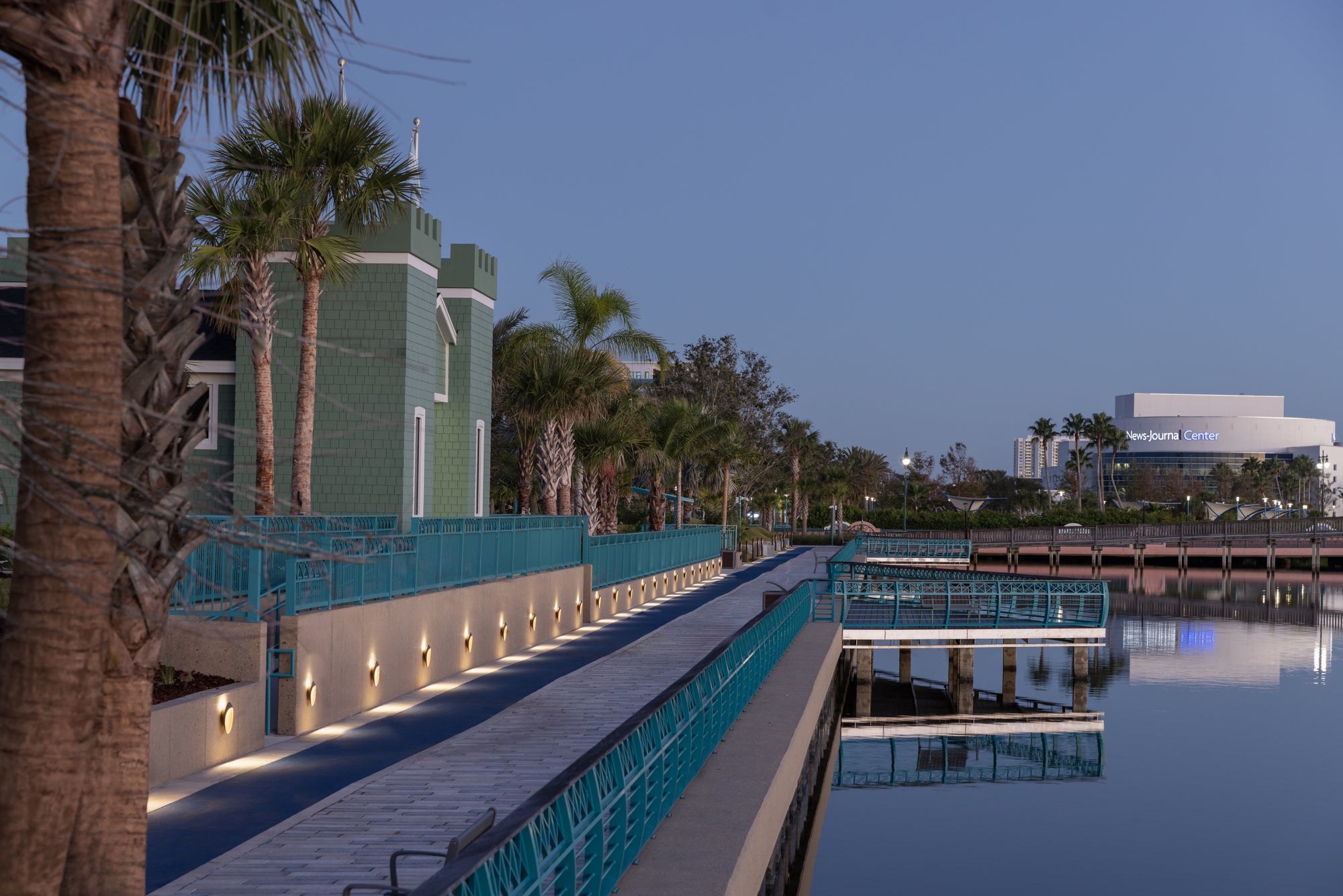 Wandleuchte FLINDT weiß