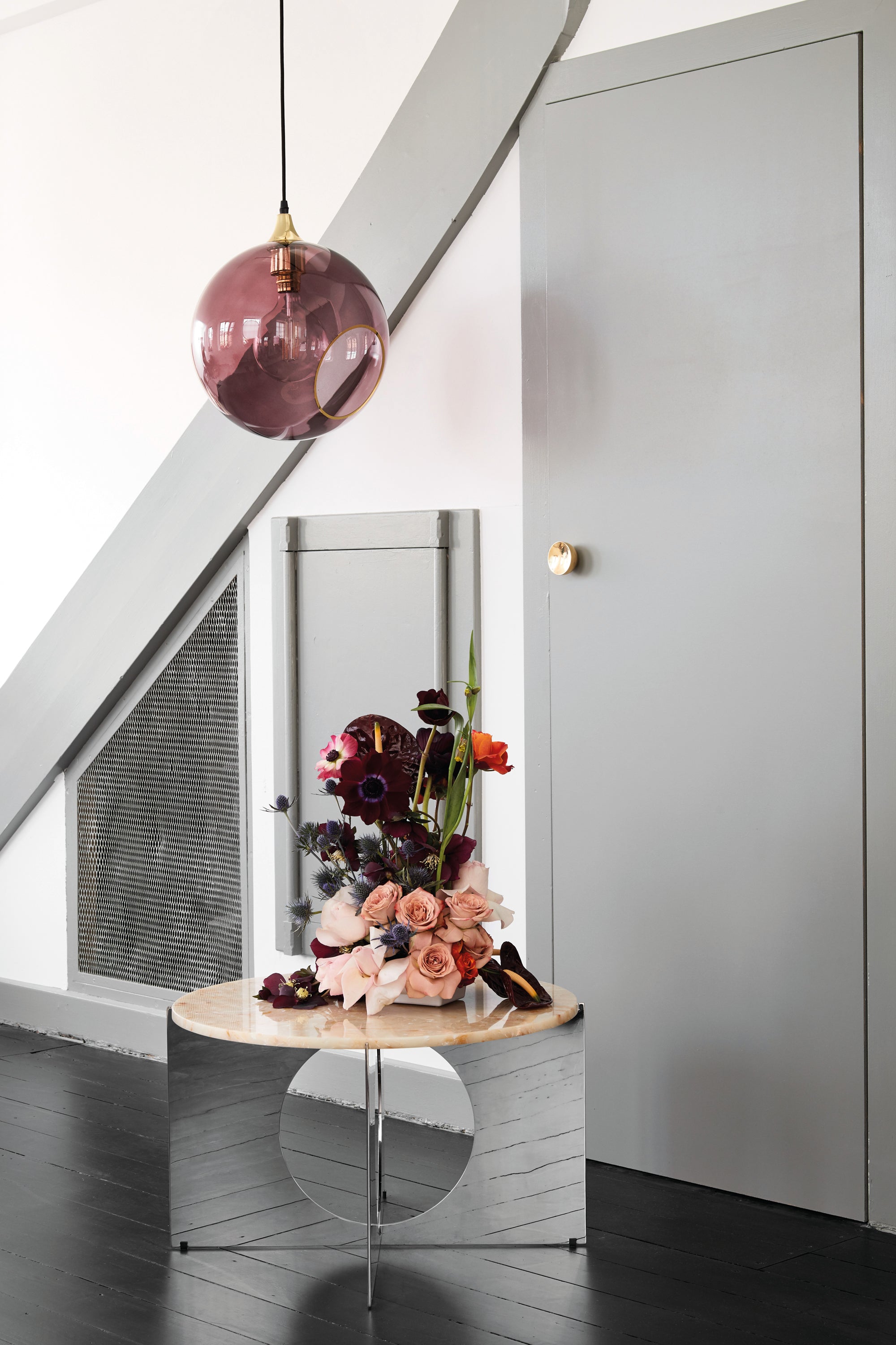 Pendelleuchte BALLROOM pflaume mit goldener Veredelung