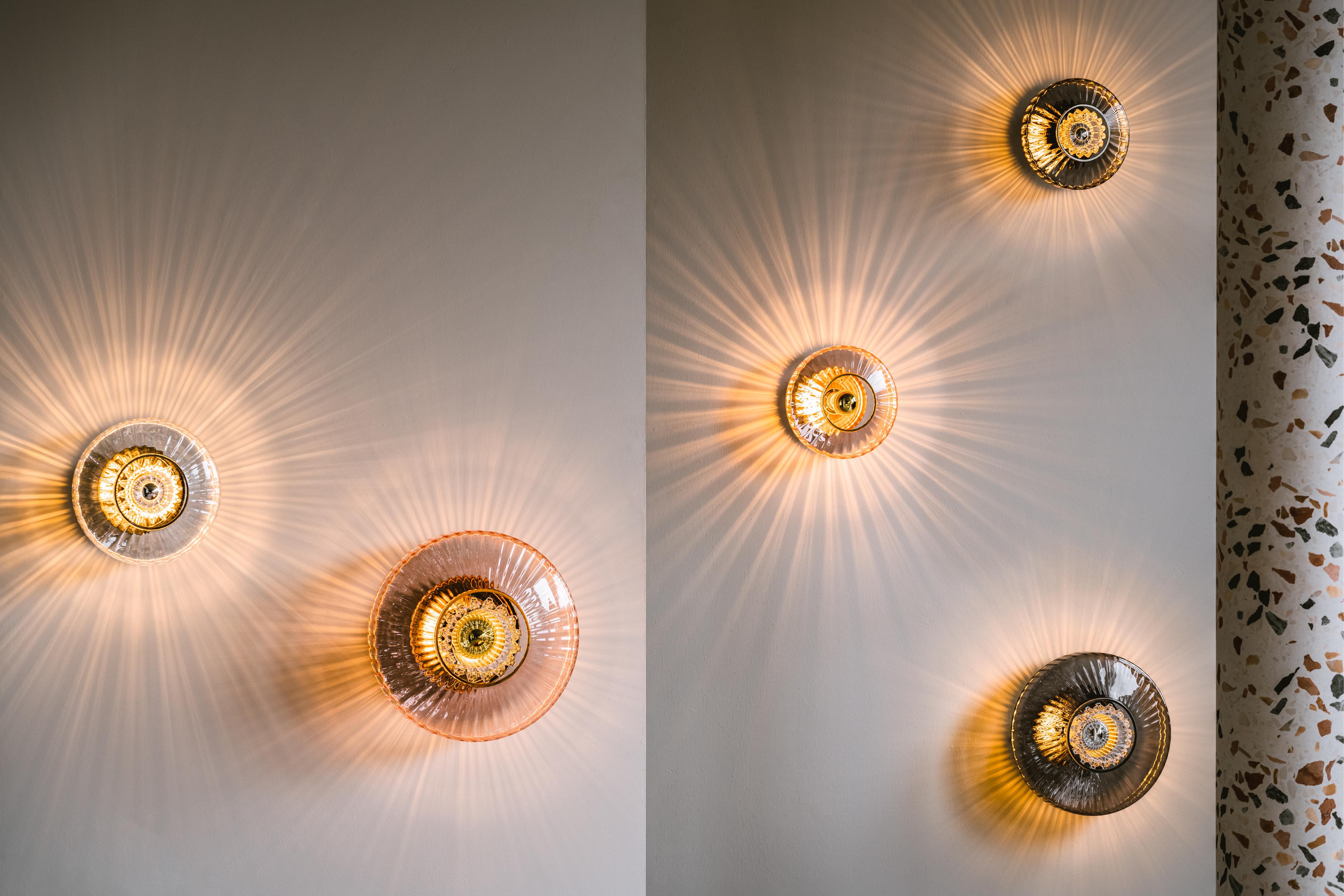 NEW WAVE OPTIC glass wall lamp