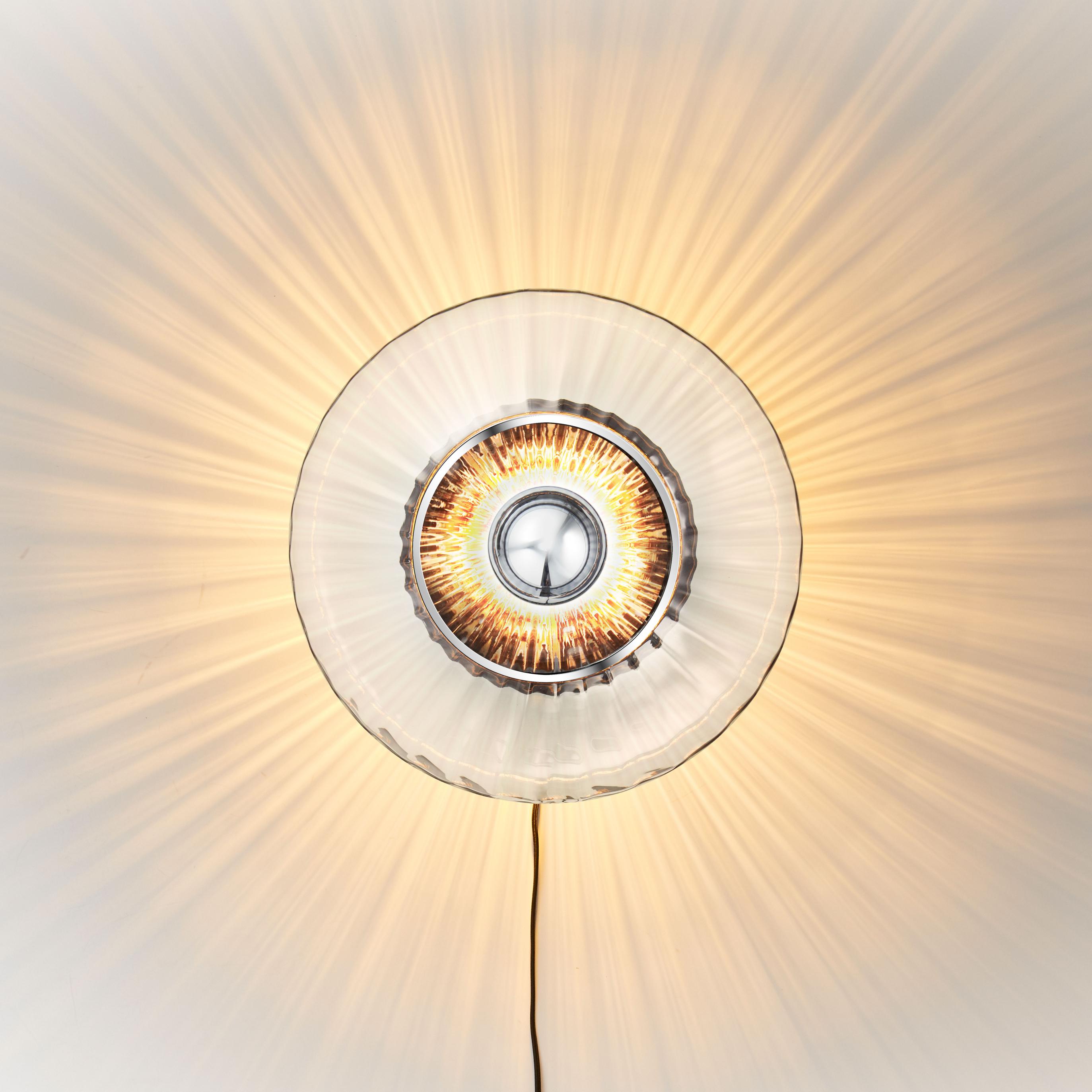 NEW WAVE OPTIC glass wall lamp