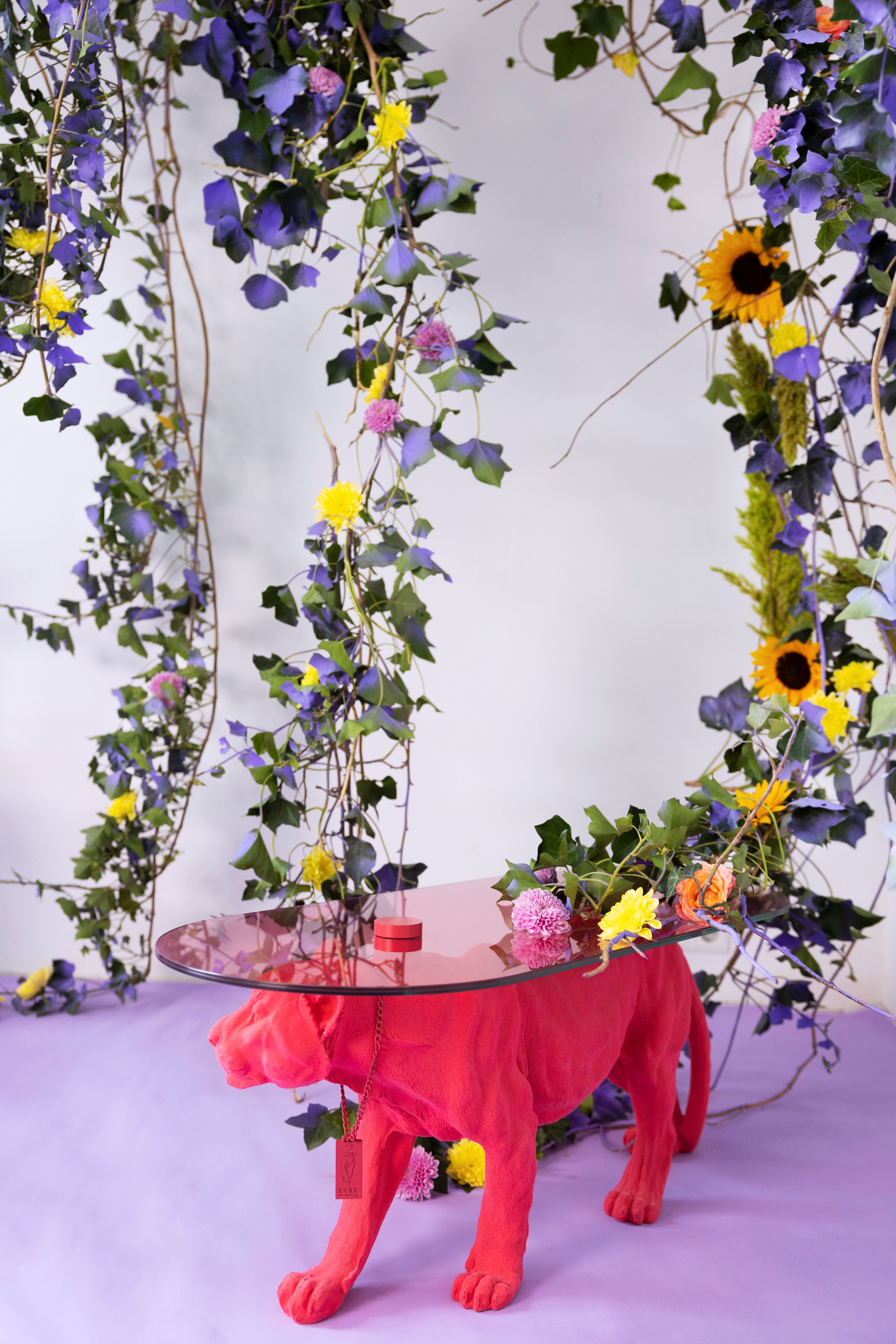 Couchtisch Dope als Hölle rosa