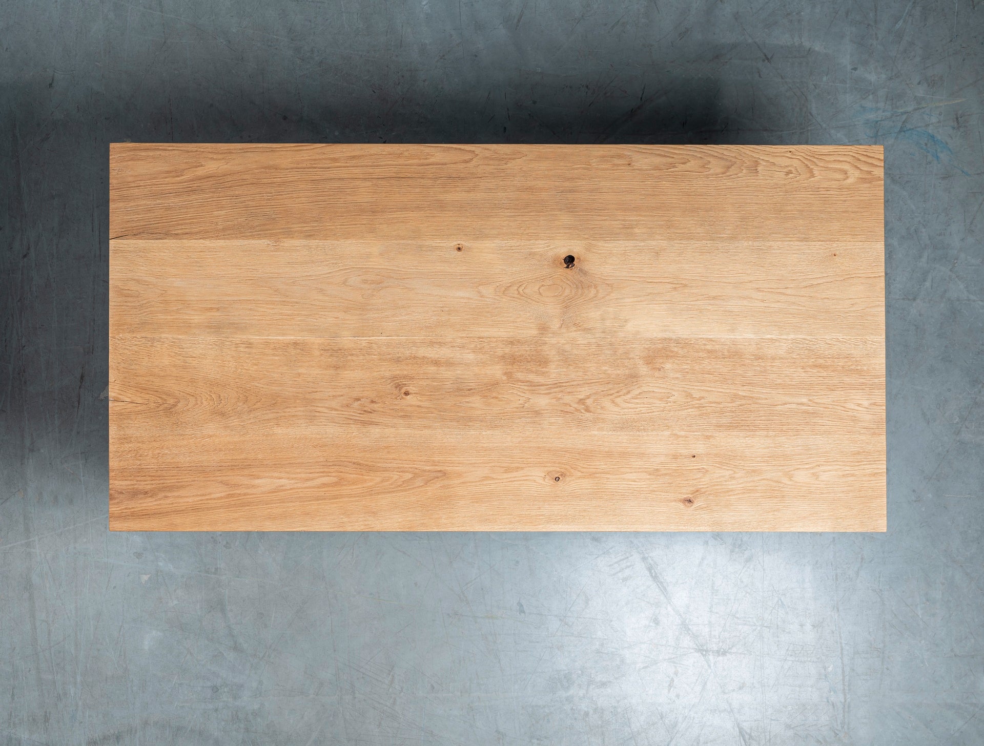 MARTIN brushed oak table top with black steel base