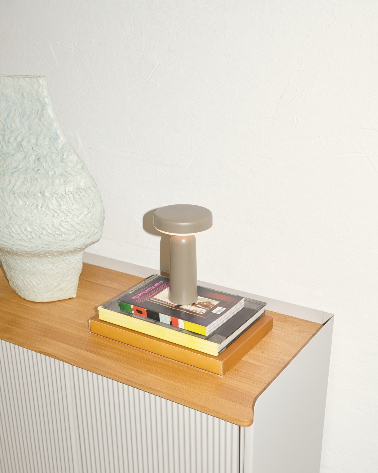 Tragbare Außenlampe EASE taupe