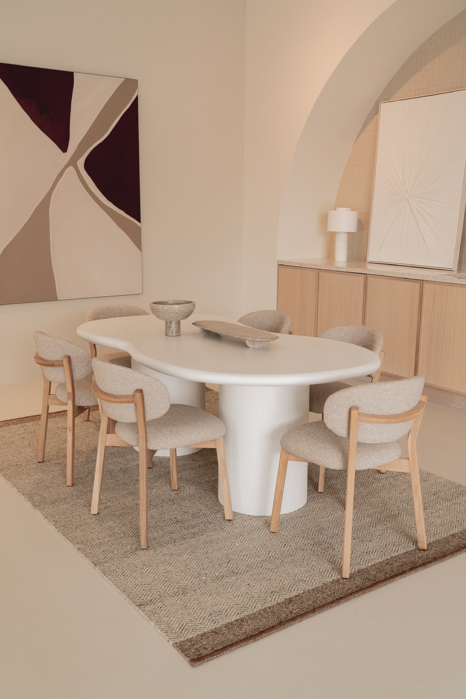 Stuhl MIKKY taupe mit Eichenbasis