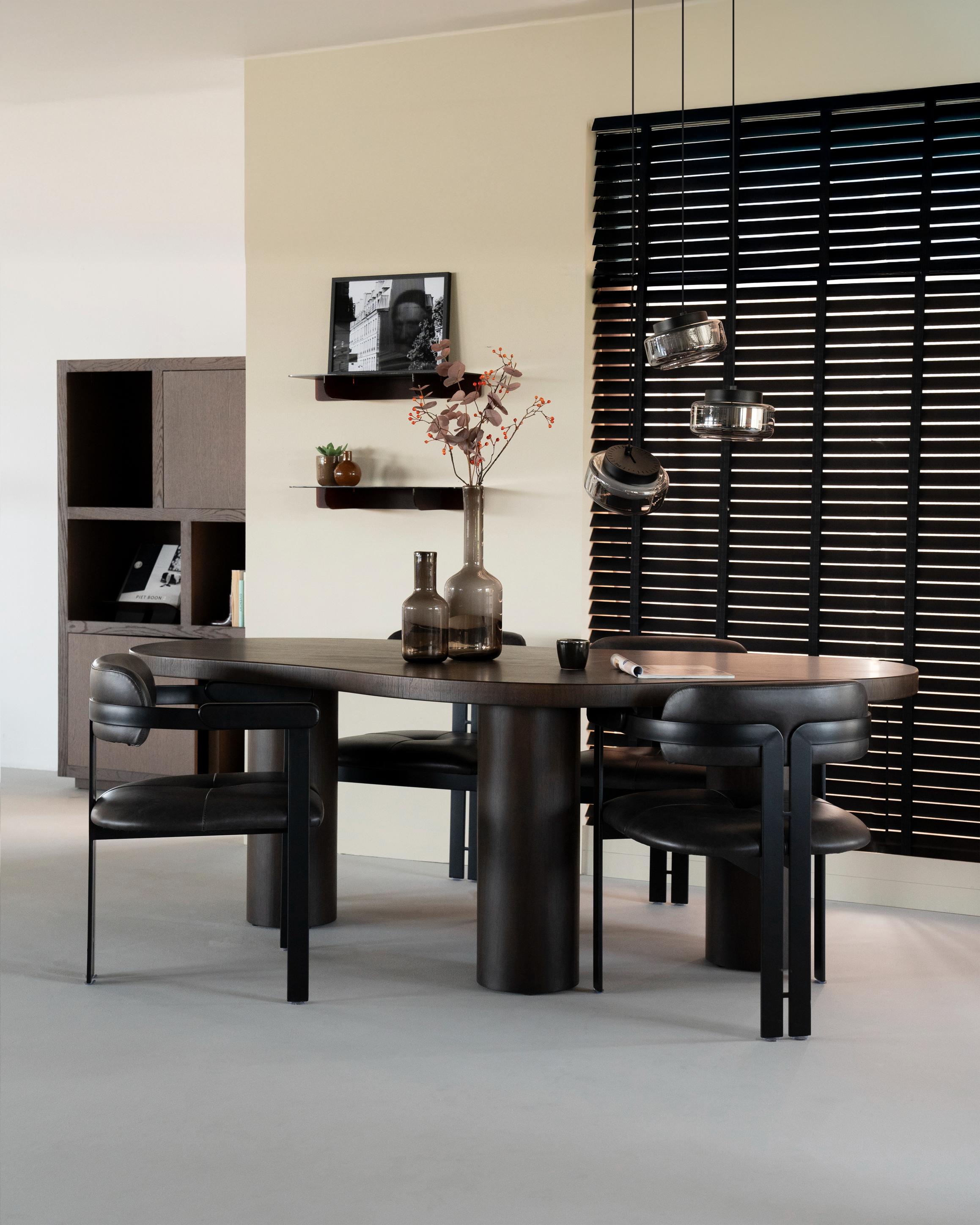 Tisch BOBBIE dunkles Nussfurnier