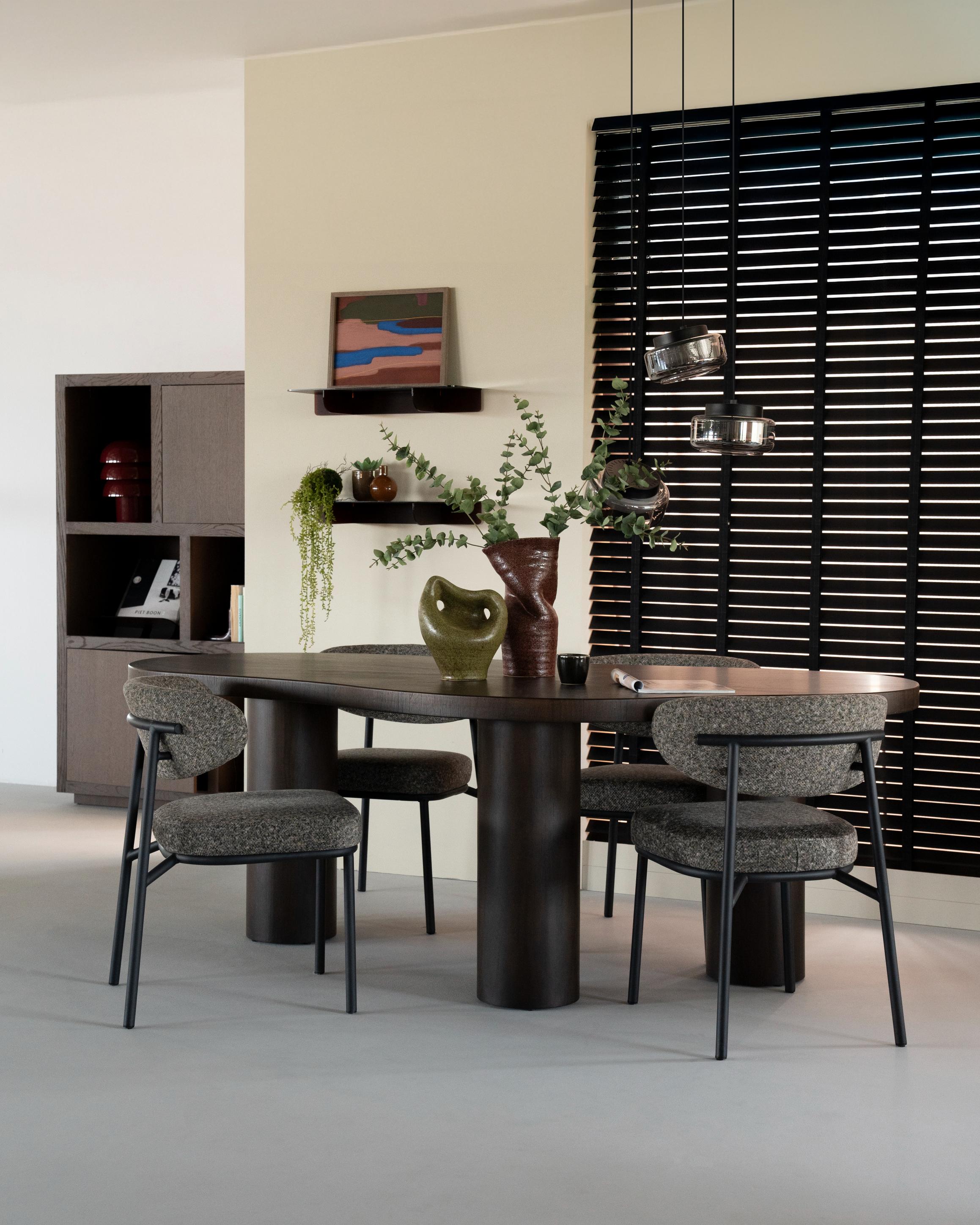 Tisch BOBBIE dunkles Nussfurnier