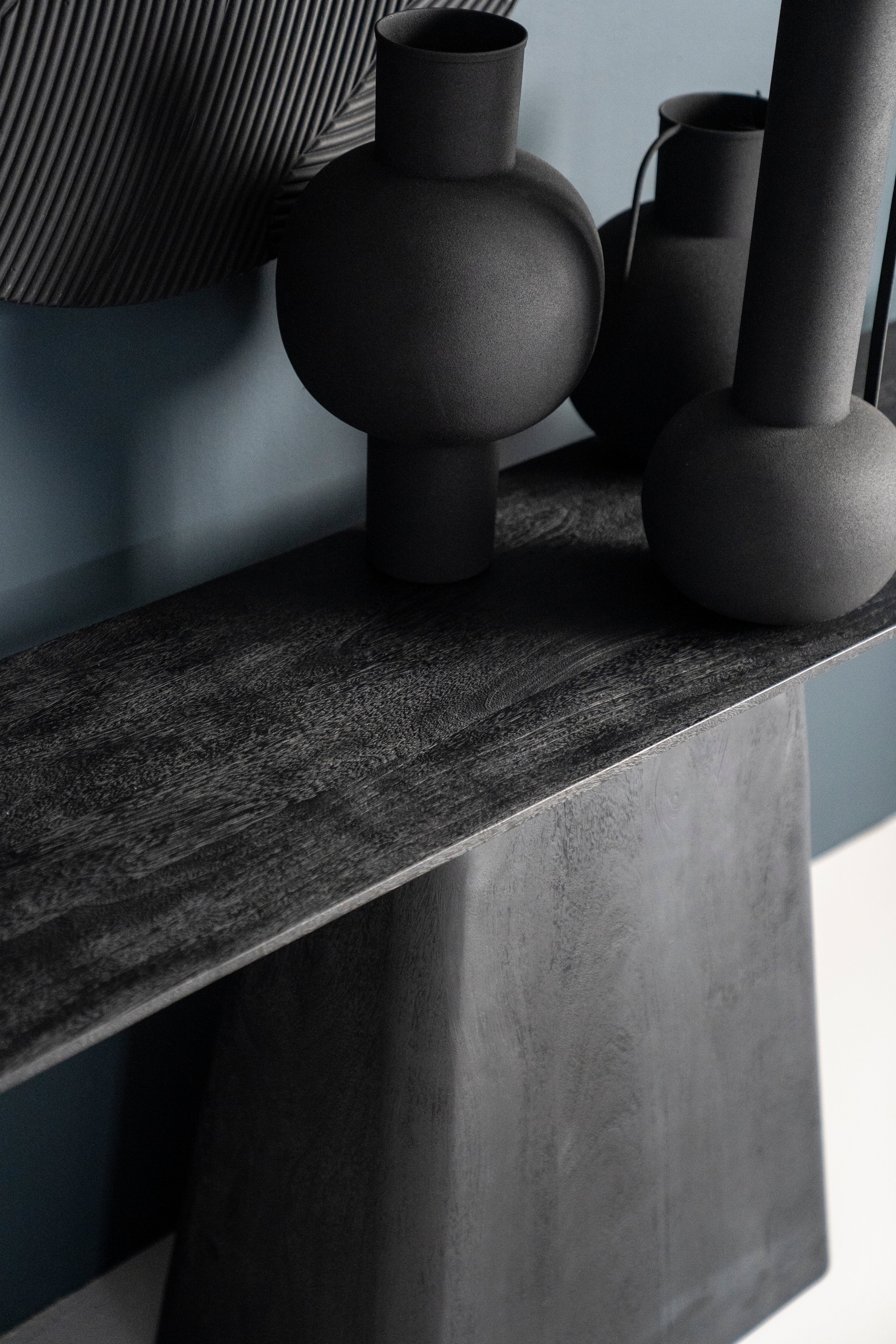 ARON Console black mango wood