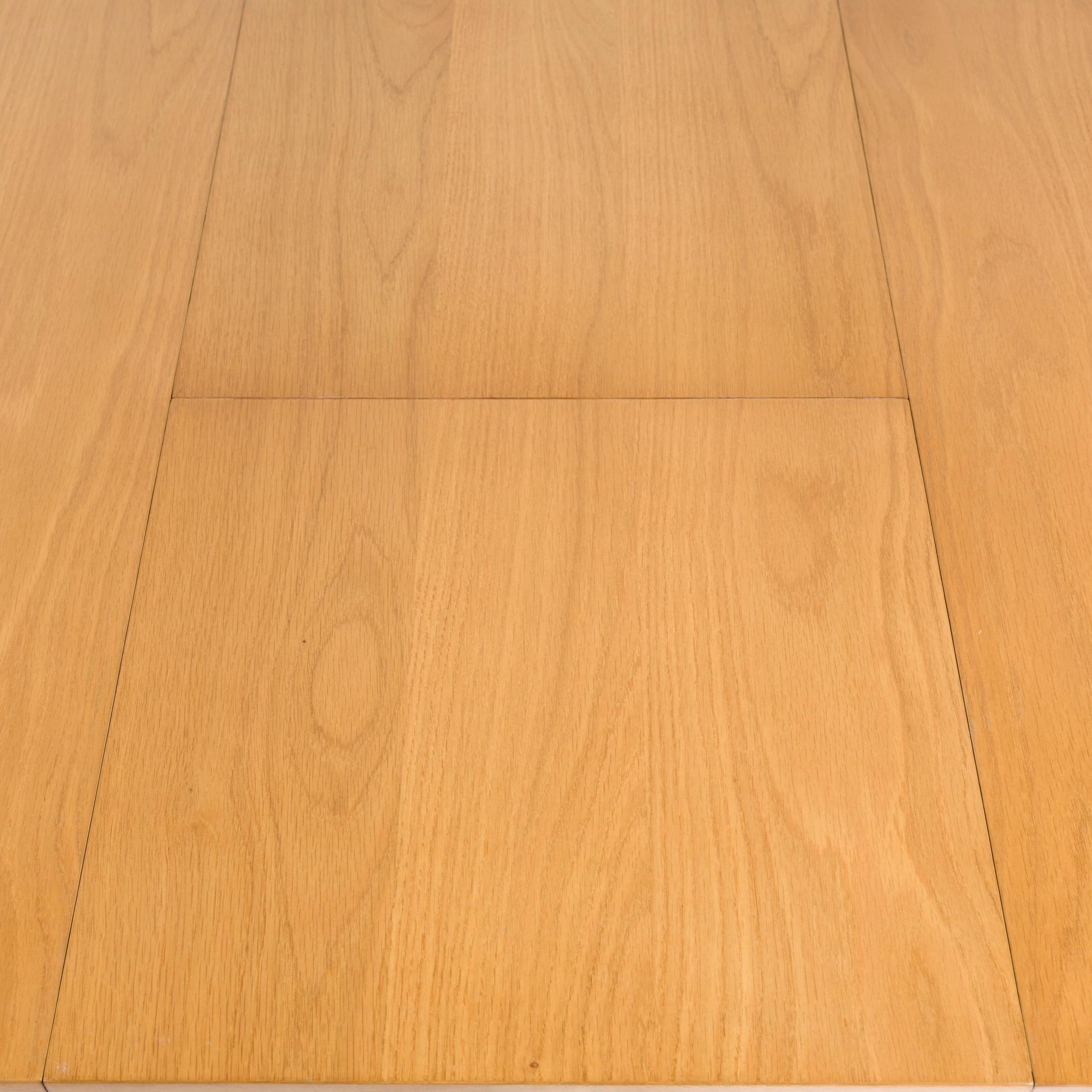 Ausziehbarer Tisch ELLEN aus Gummibaumholz