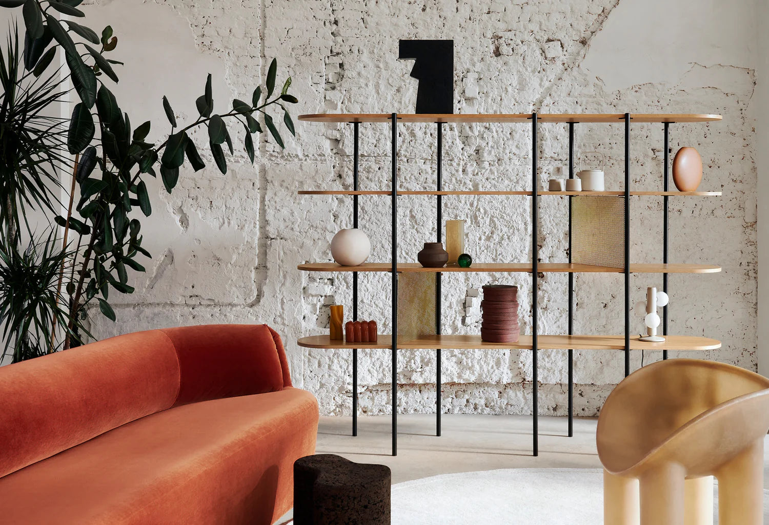 KAKTEE Black Table Lamp