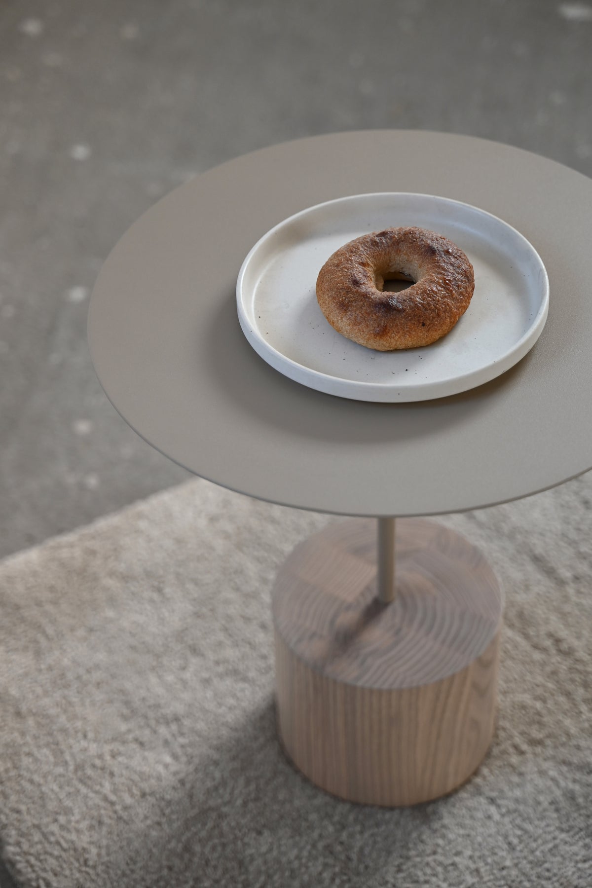 Kaffeetisch FIB aus Holz und Stahl