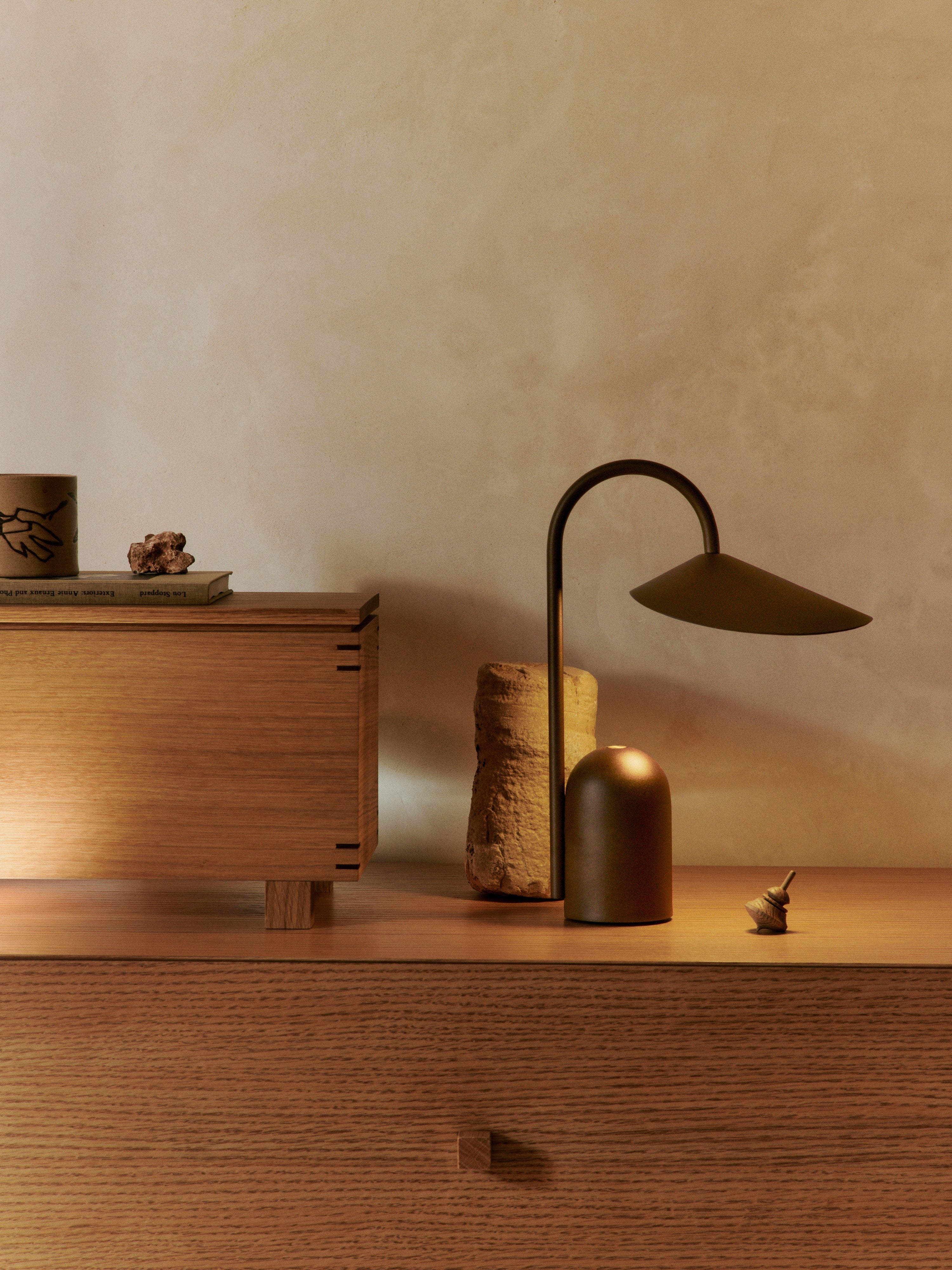 Portable lamp ARUM dark chocolate