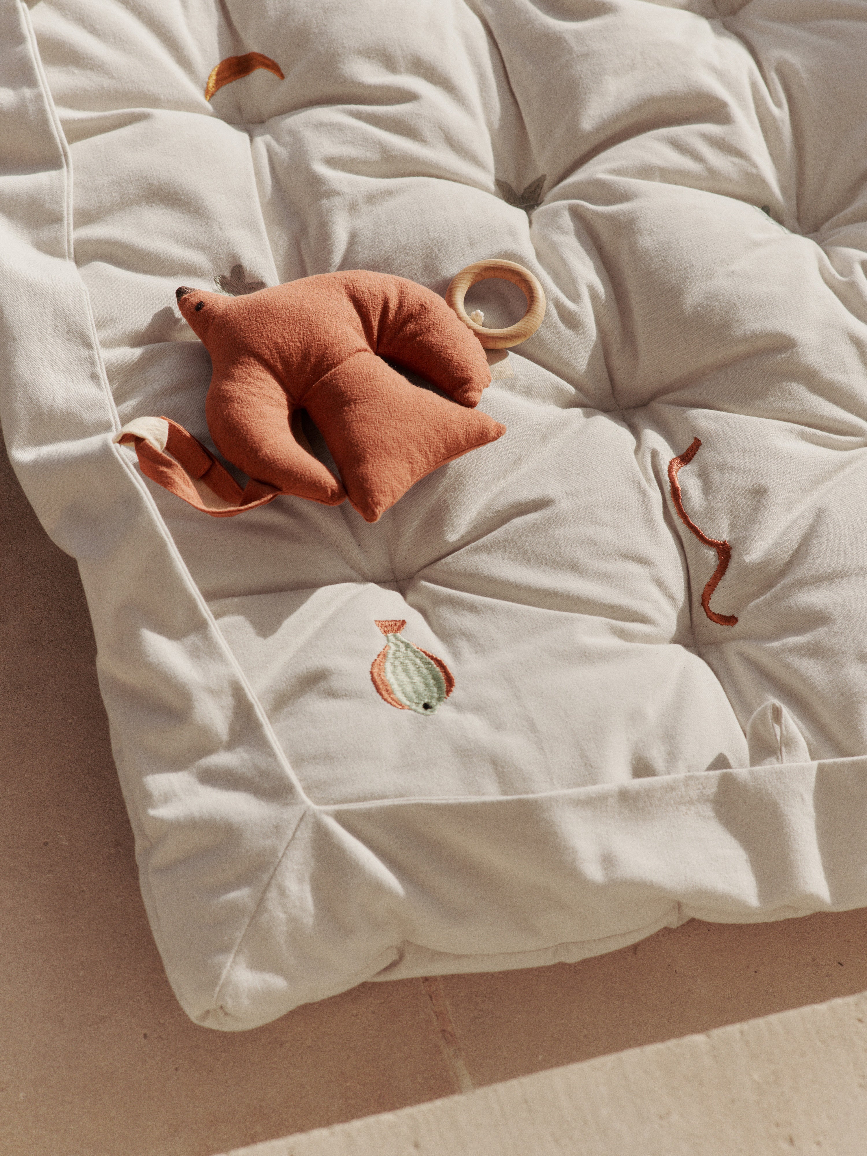 Children's mat HARBOUR beige