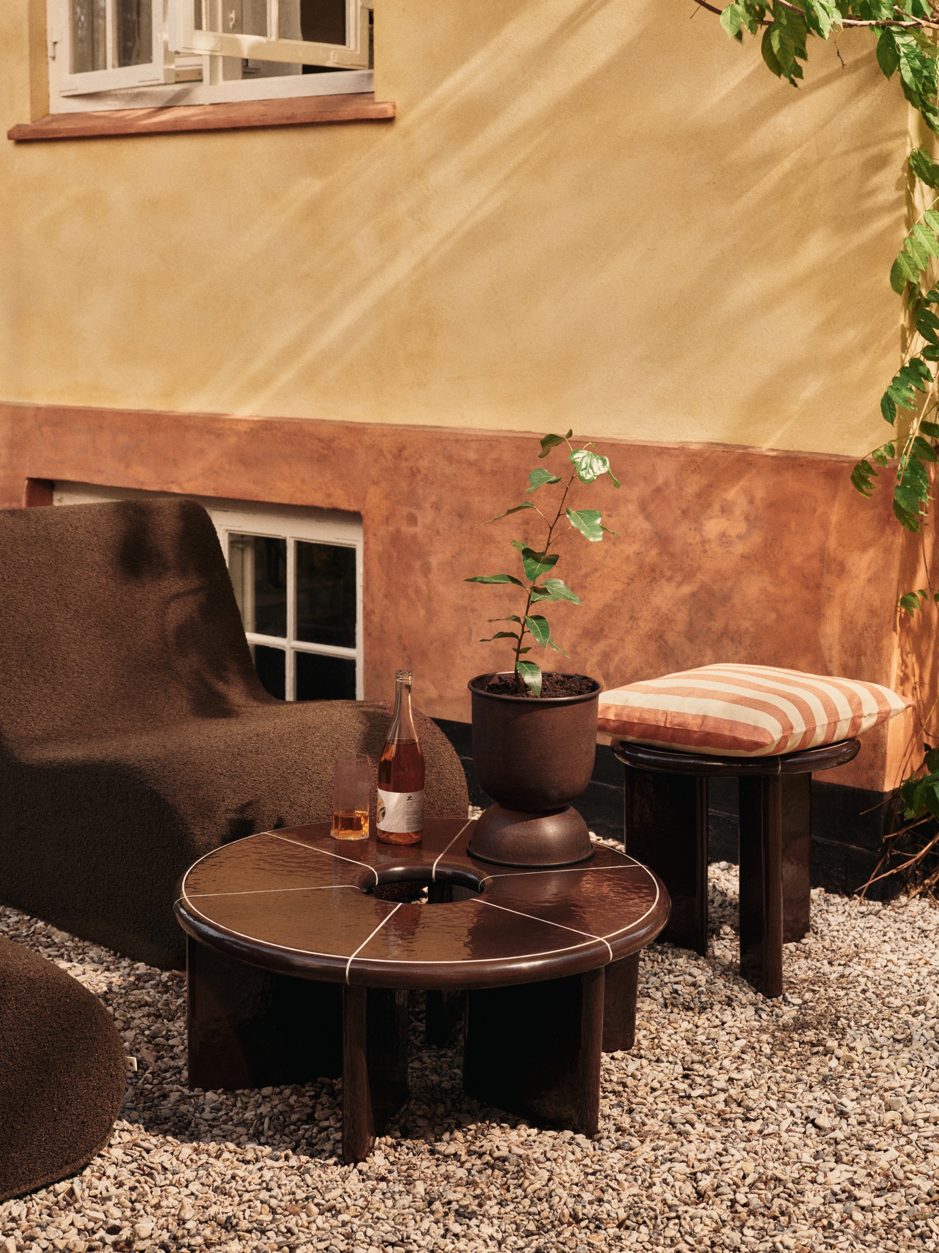 Puff für den Außenbereich ROULI braun Boucle