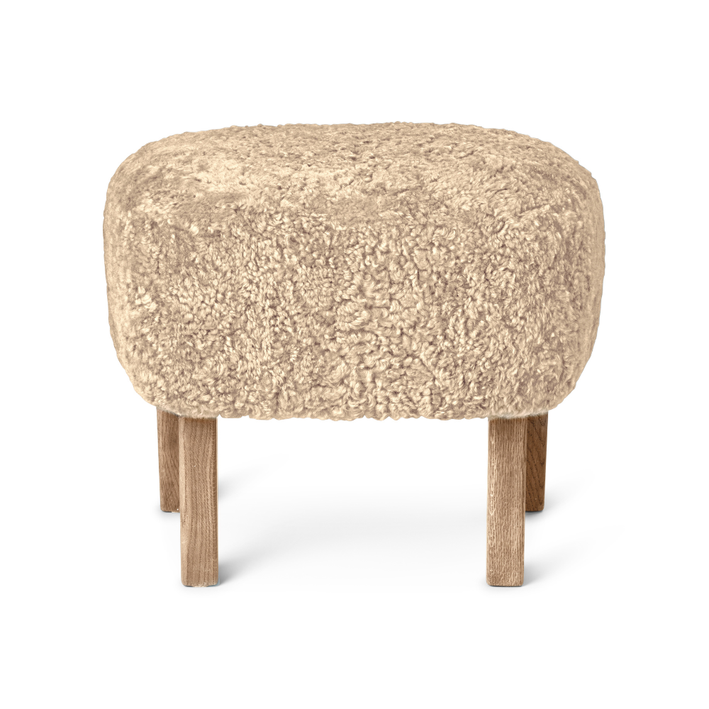 INGEBORG footstool beige sheepskin with oak base [Julia]