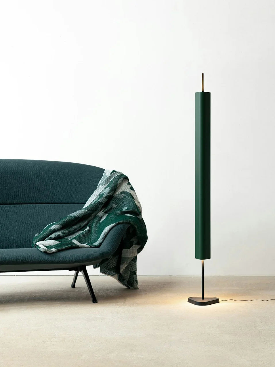 EMI floor lamp dark green with black base