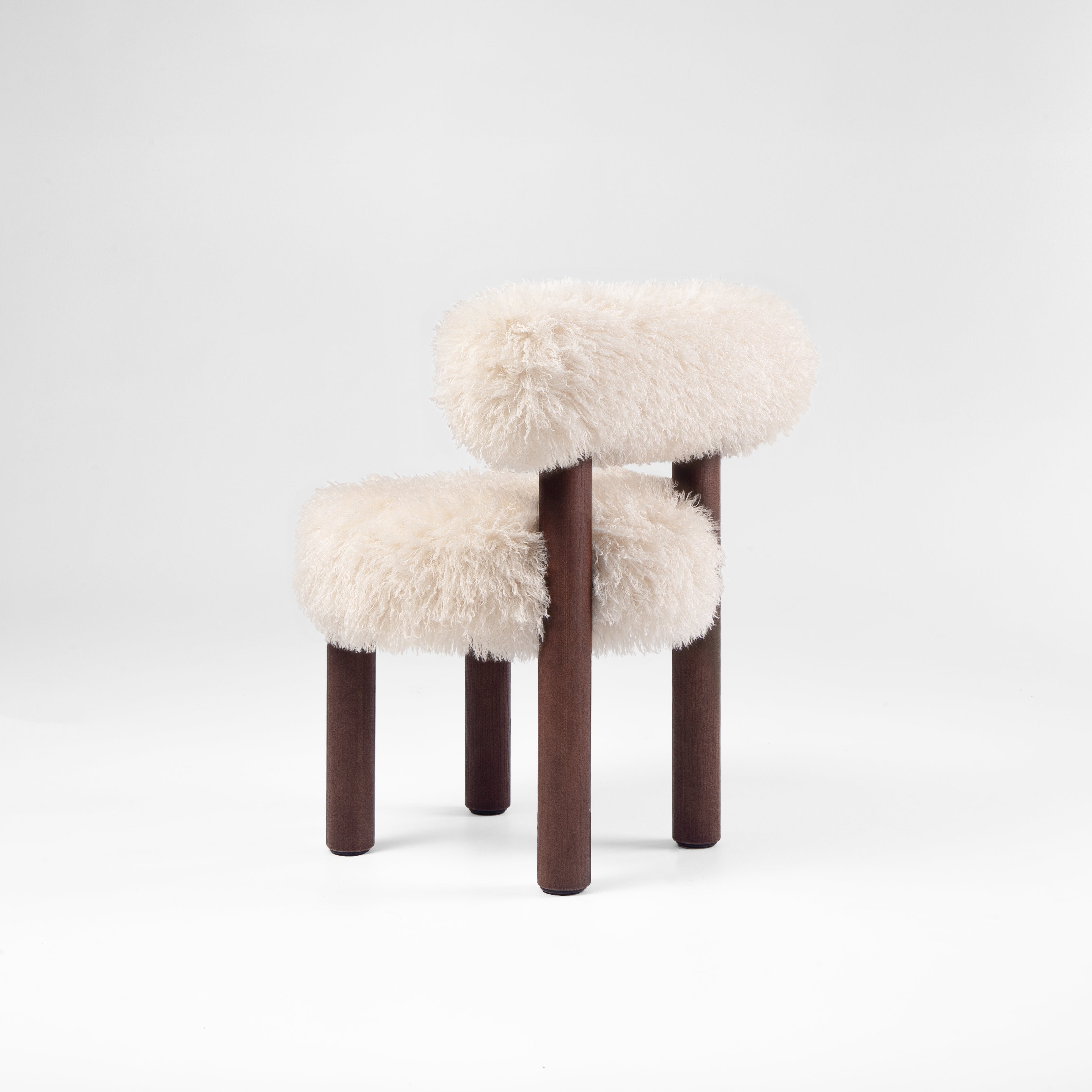 GROPIUS CS2 Chair - FLUFFY EDITION artificial fur
