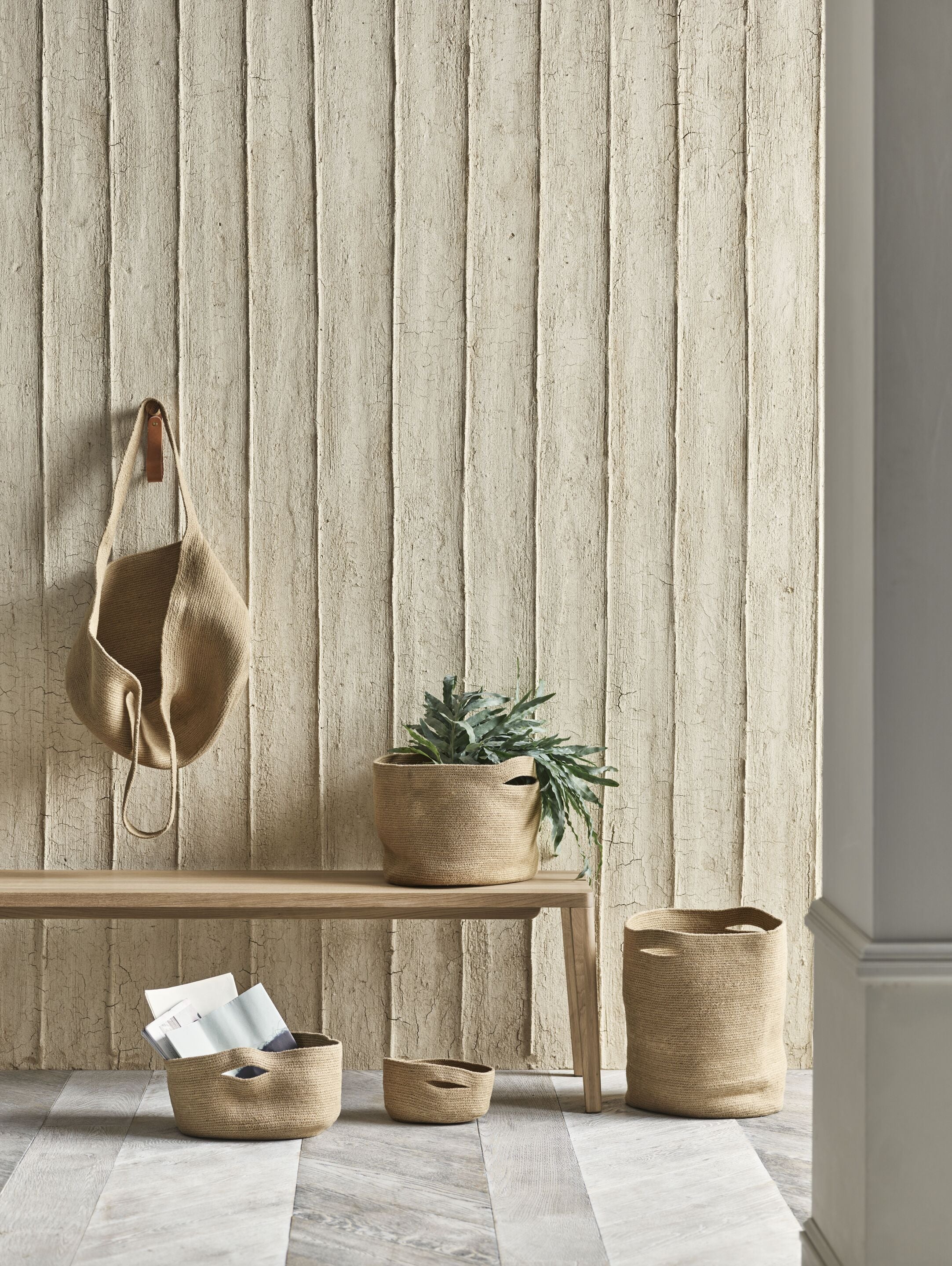 Gerippter beige Korb