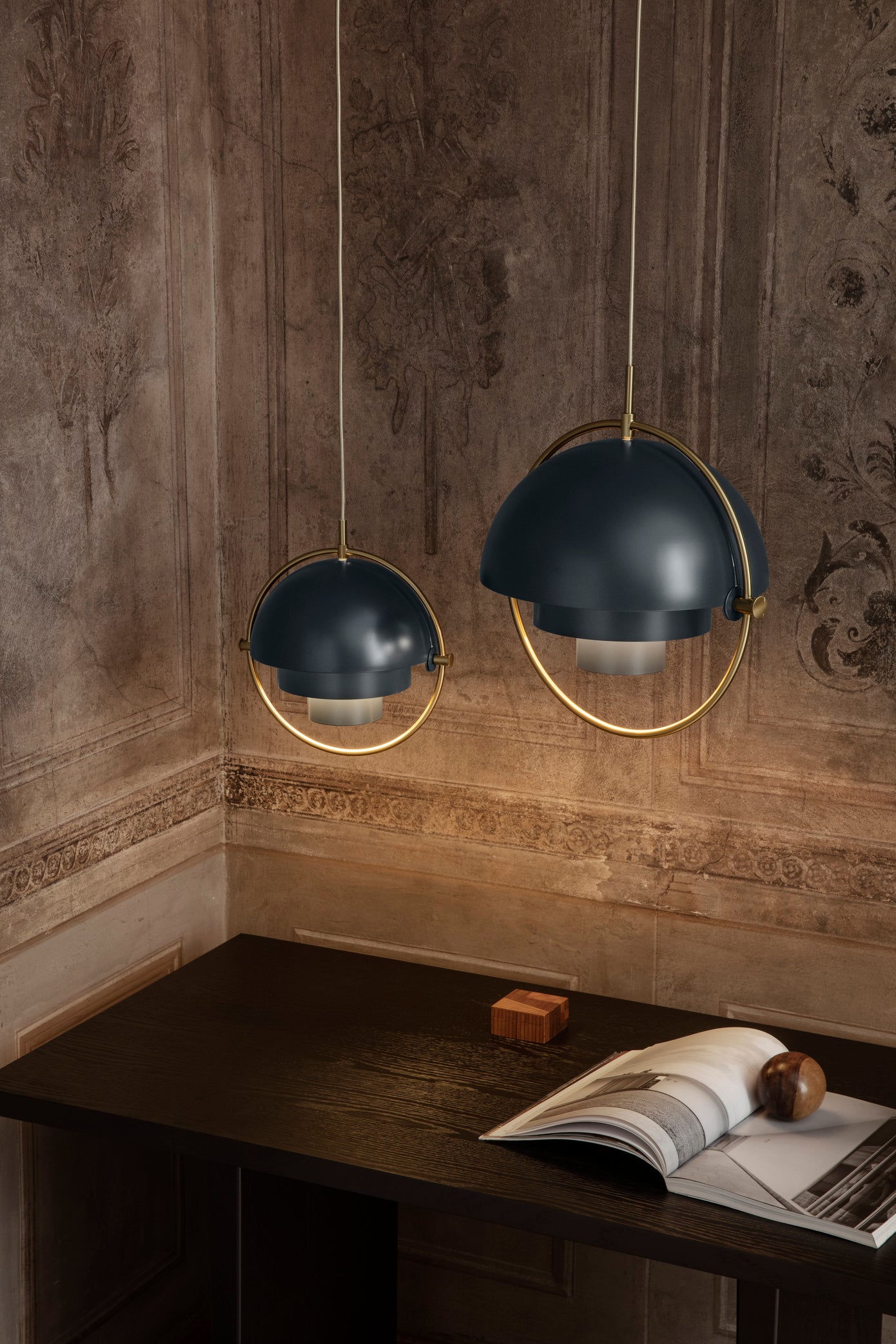 MULTI-LITE Pendelleuchte Marine mit Messing