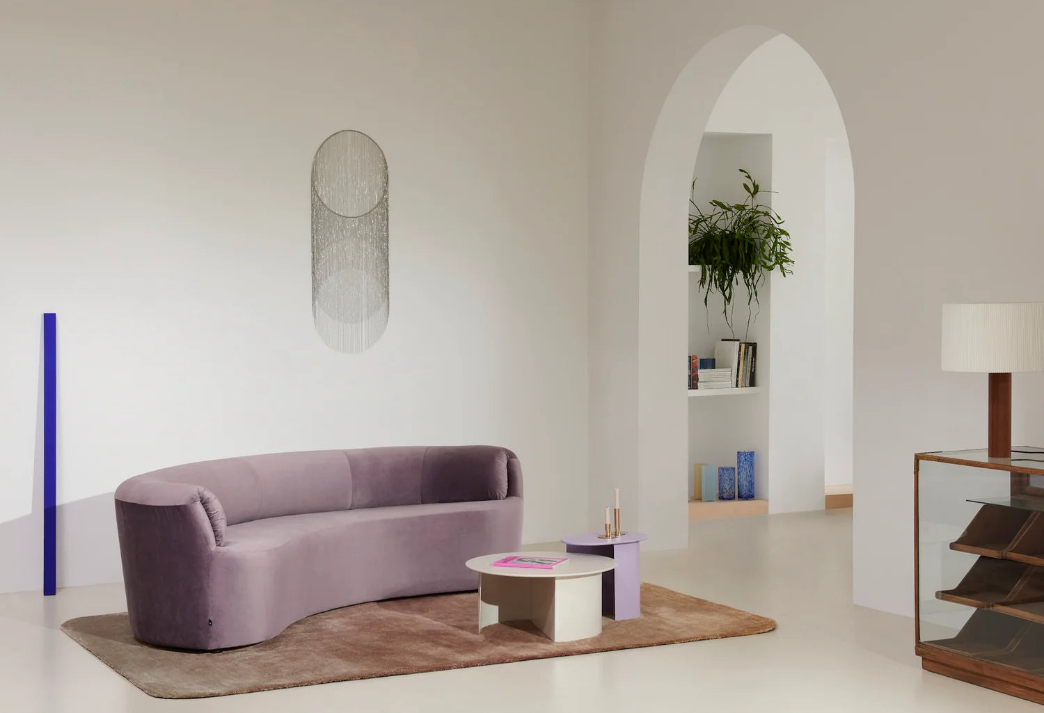 Kaffeetisch PLATEAU lachsfarben