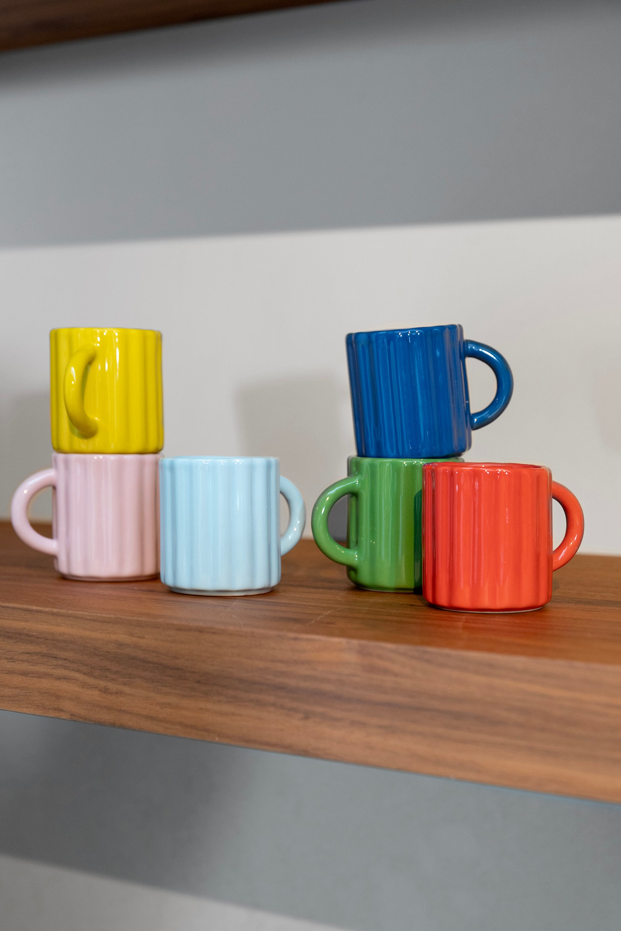 Bunte TUBE Becher Set