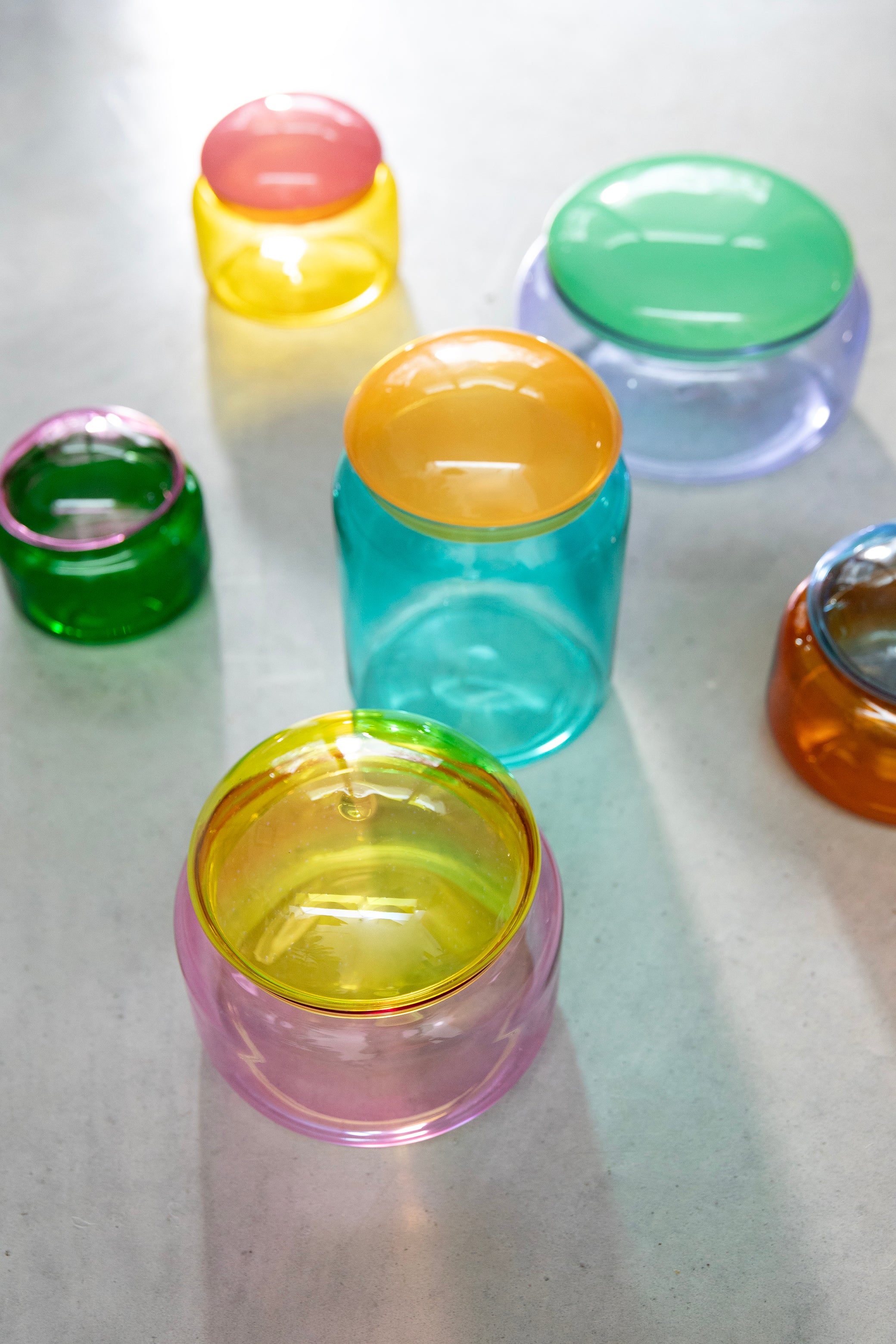 Glass container PUFFY purple with green lid