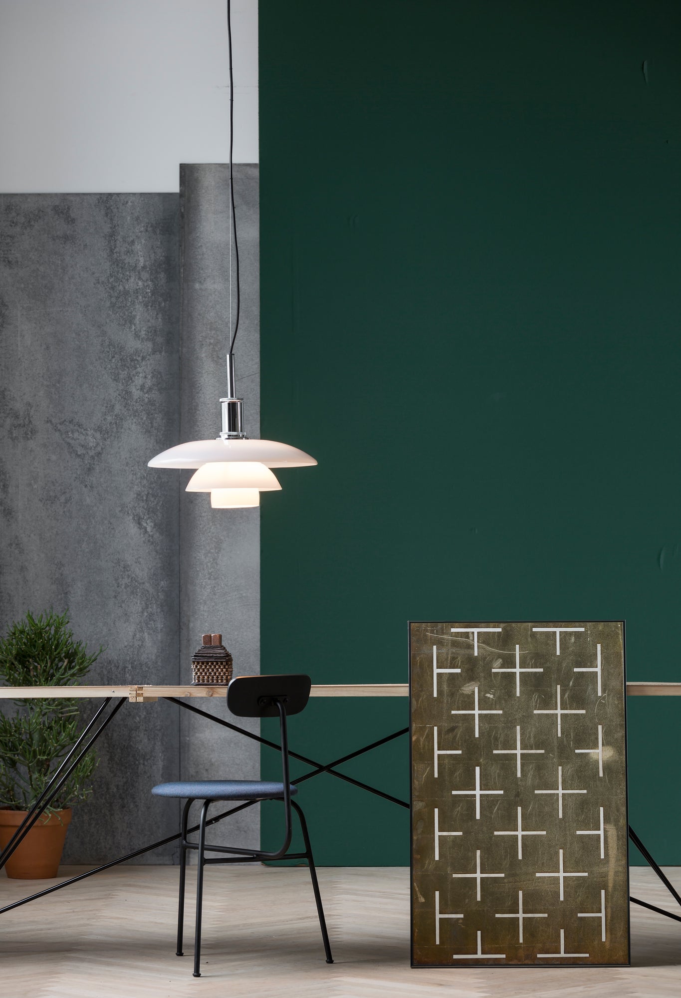 Pendelleuchte PH 4½-4 weiß mit verchromter Oberfläche