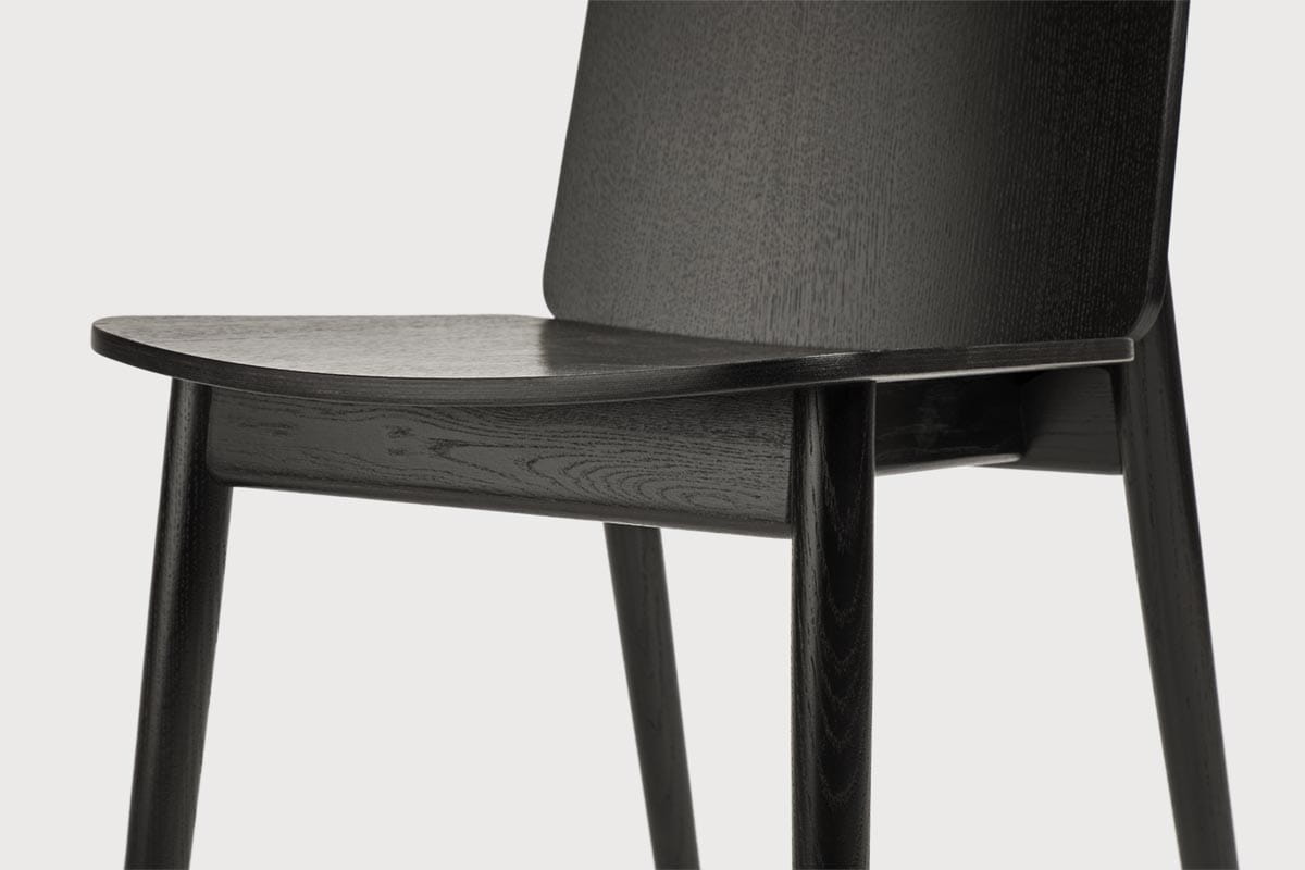 PROP A-4390 Holzstuhl