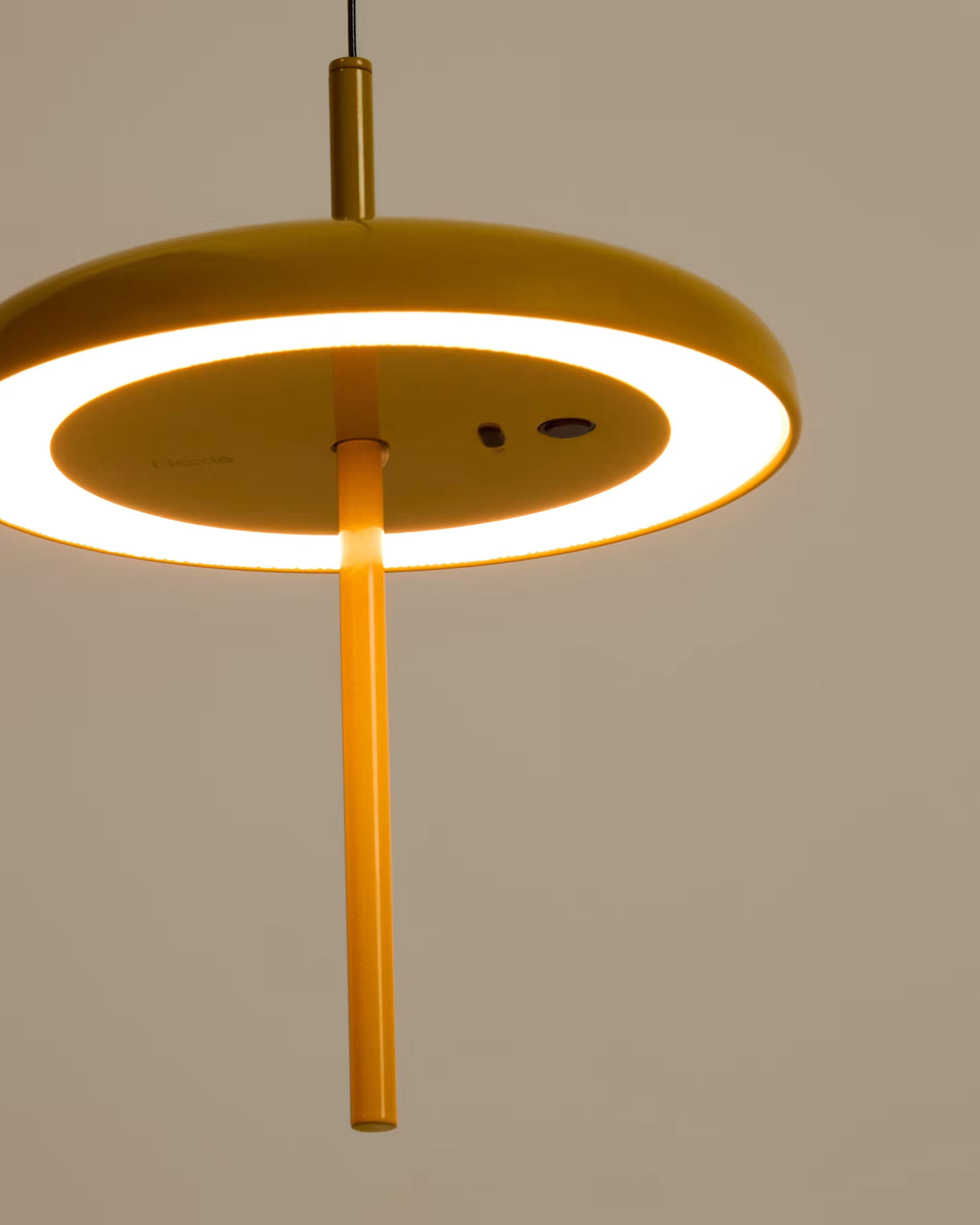 Lampa wisząca PORTE żółty