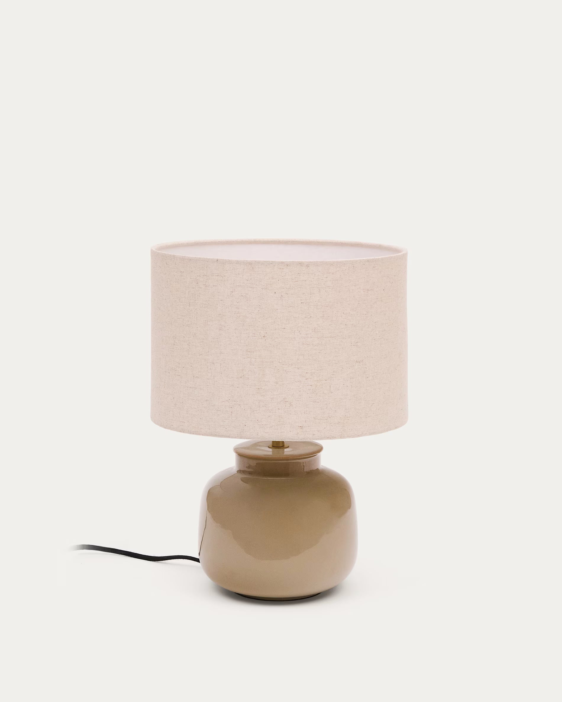 Tischlampe TAY mit beigem Schirm und grünem Fuß