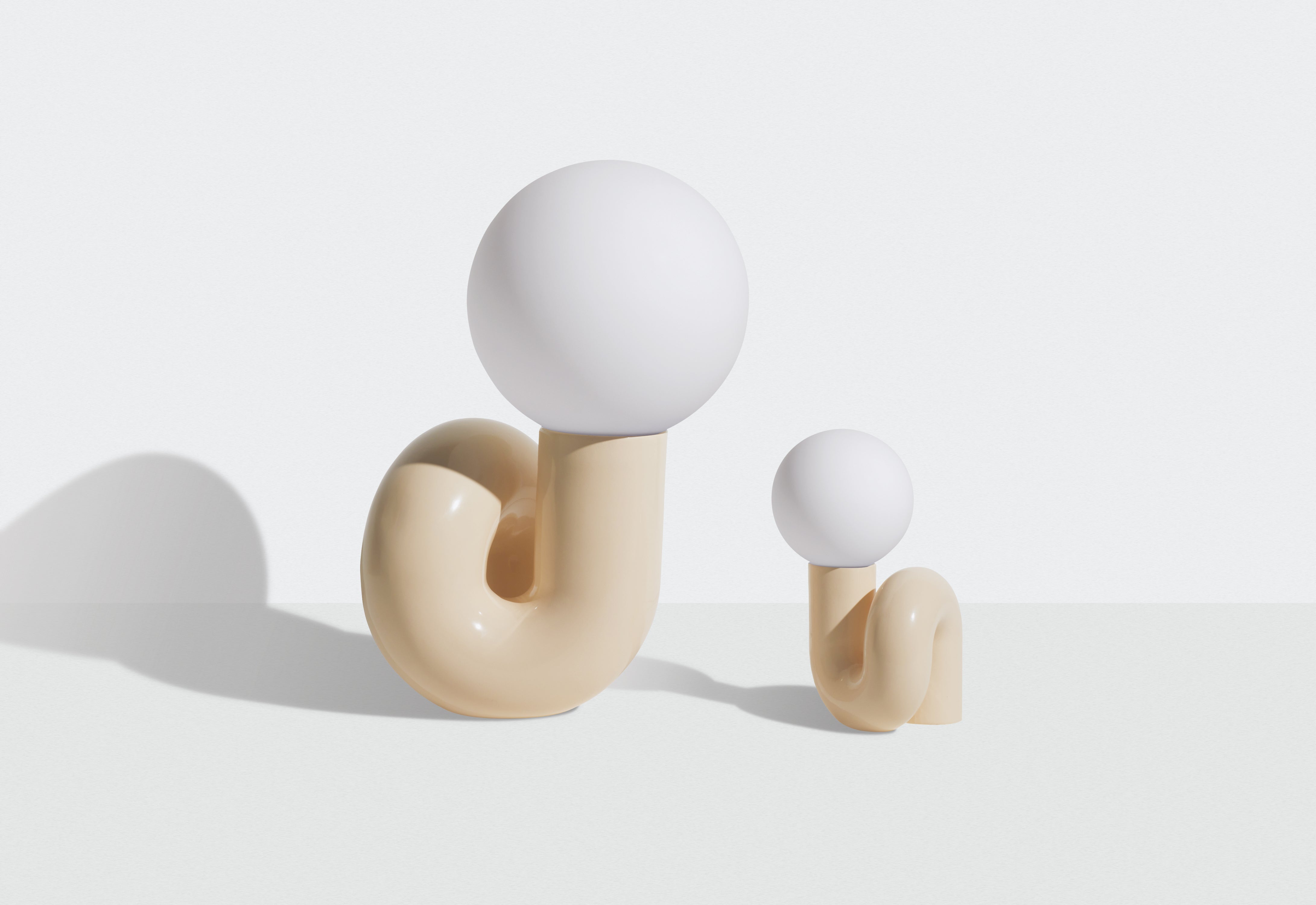 NEOTENIC vanilla table lamp