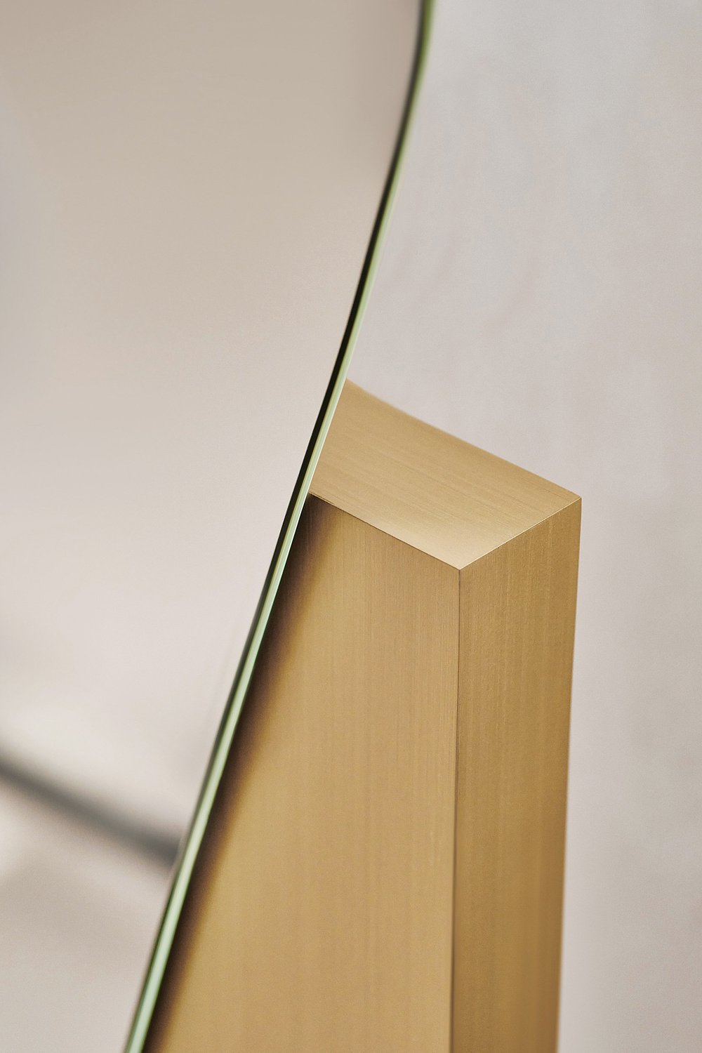 Lustro LAKE 2 personalisiert