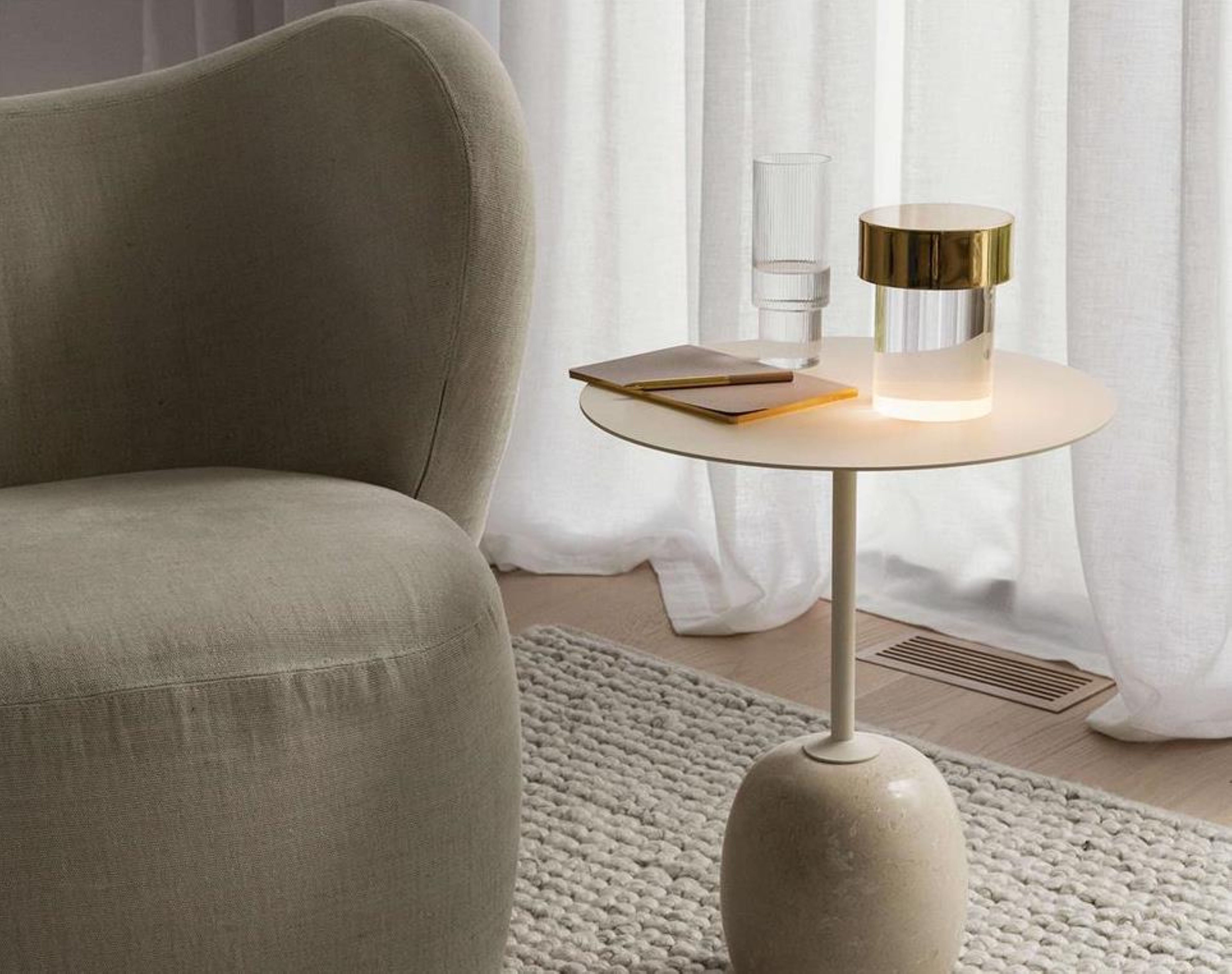 Tragbare Lampe LAST ORDER FLUTED aus Messing