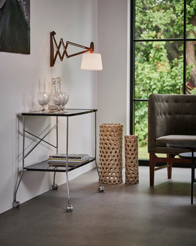 Wandleuchte MODELL 233 120 SAX weiß mit heller Eichenbasis