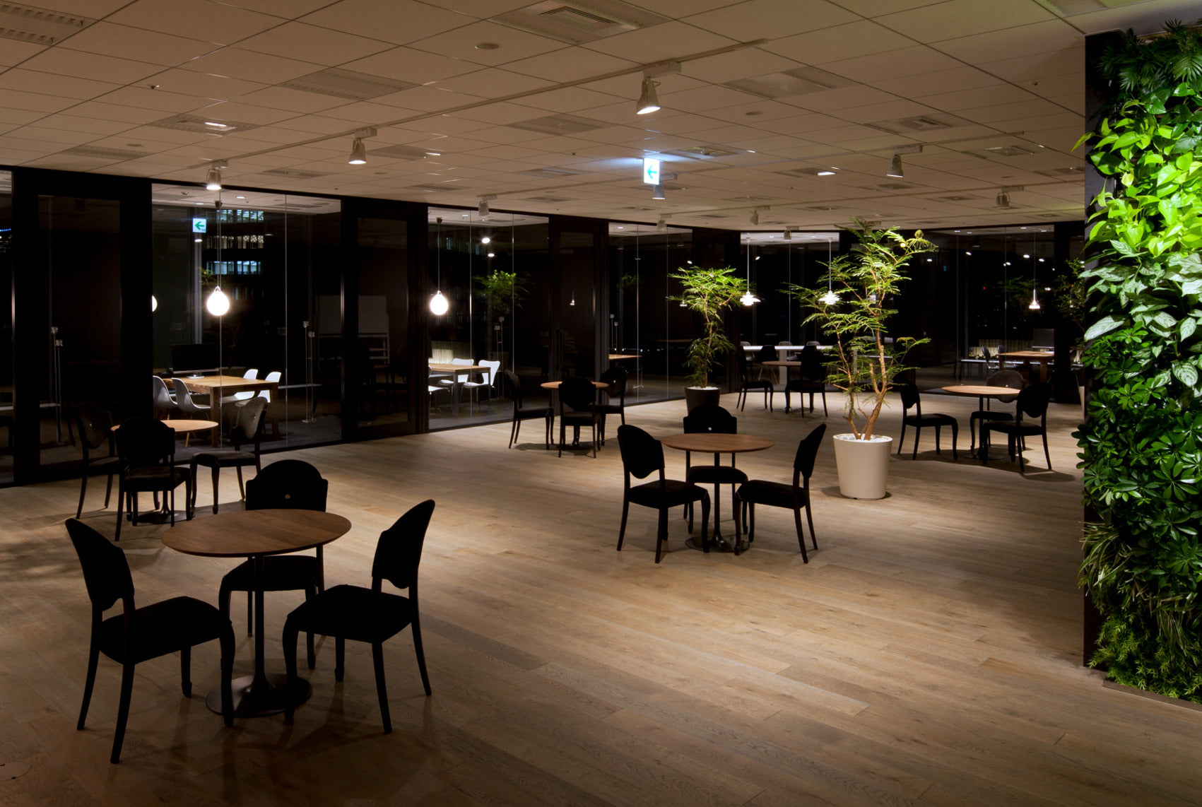 Pendelleuchte MOSER weiß