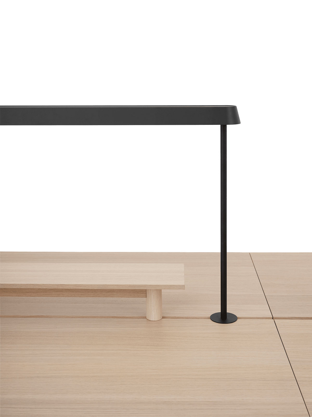 LINEAR SYSTEM HIGH Office Desk - Configuration 2, Oak Veneer