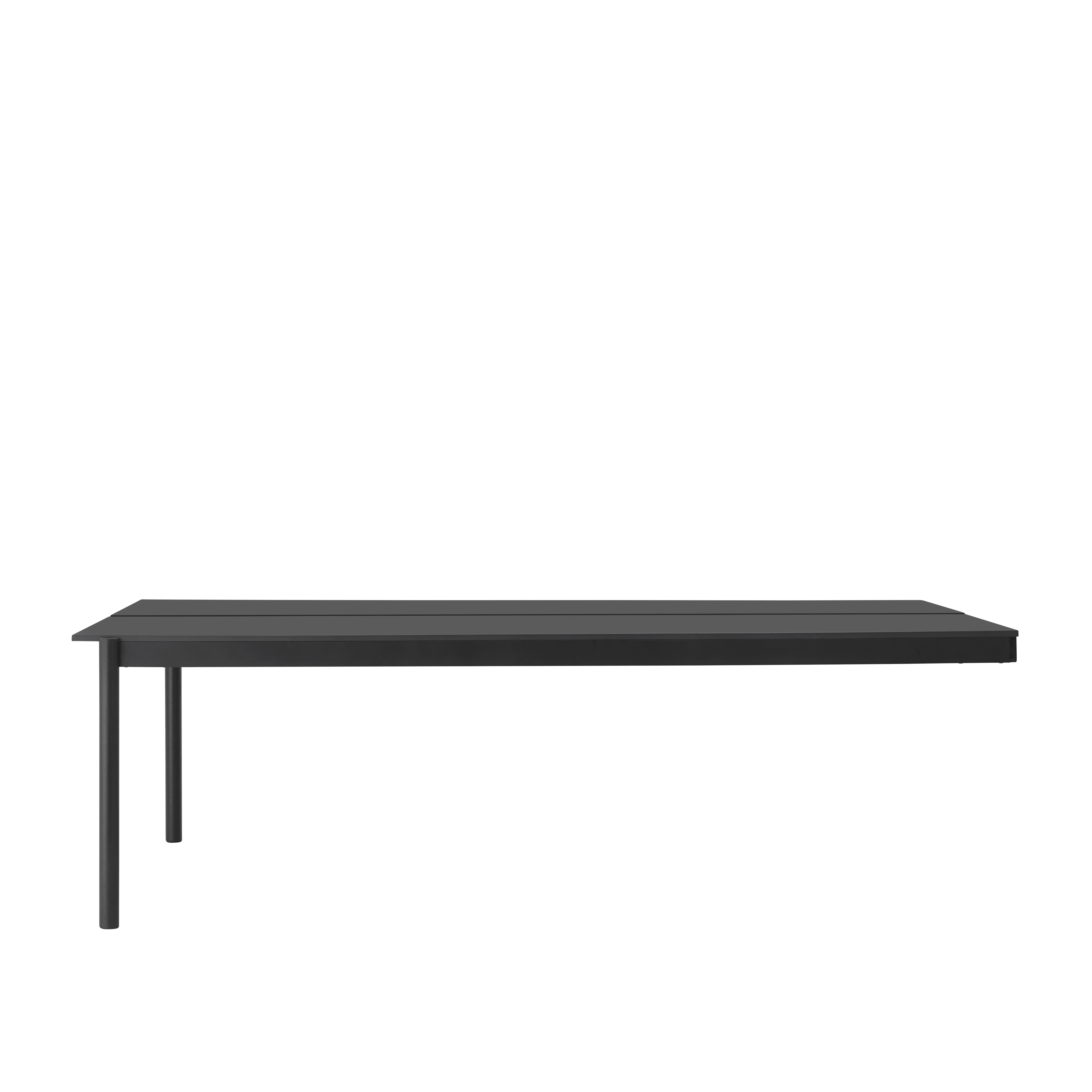 Bürotisch LINEAR SYSTEM - KONFIGURATION 2 in schwarzem Nanolaminat mit schwarzem Gestell