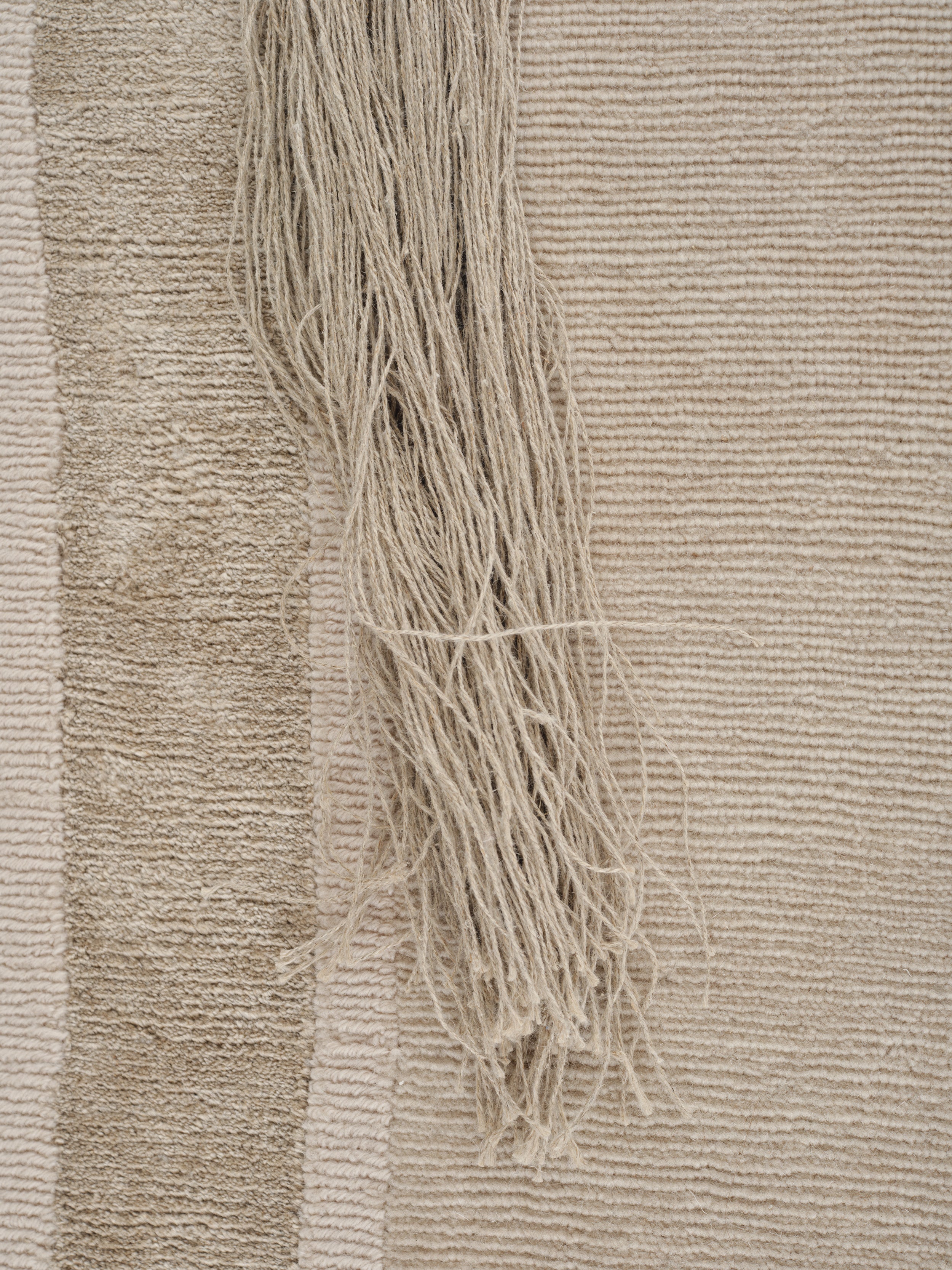 AWRY FRAME Beige Rug