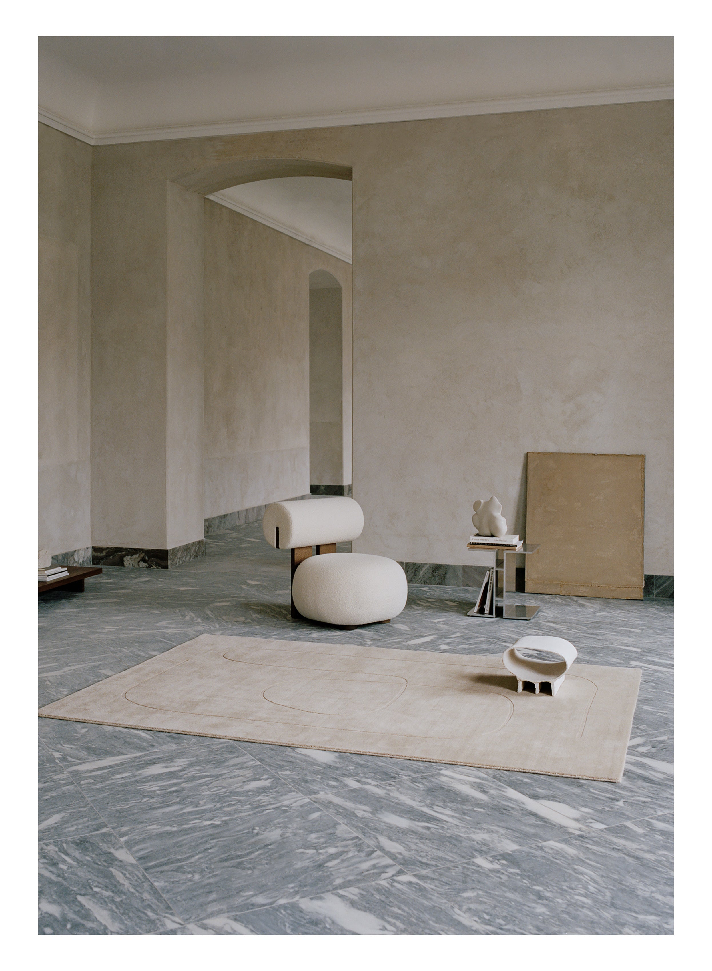 Cursive Expanse beige rug