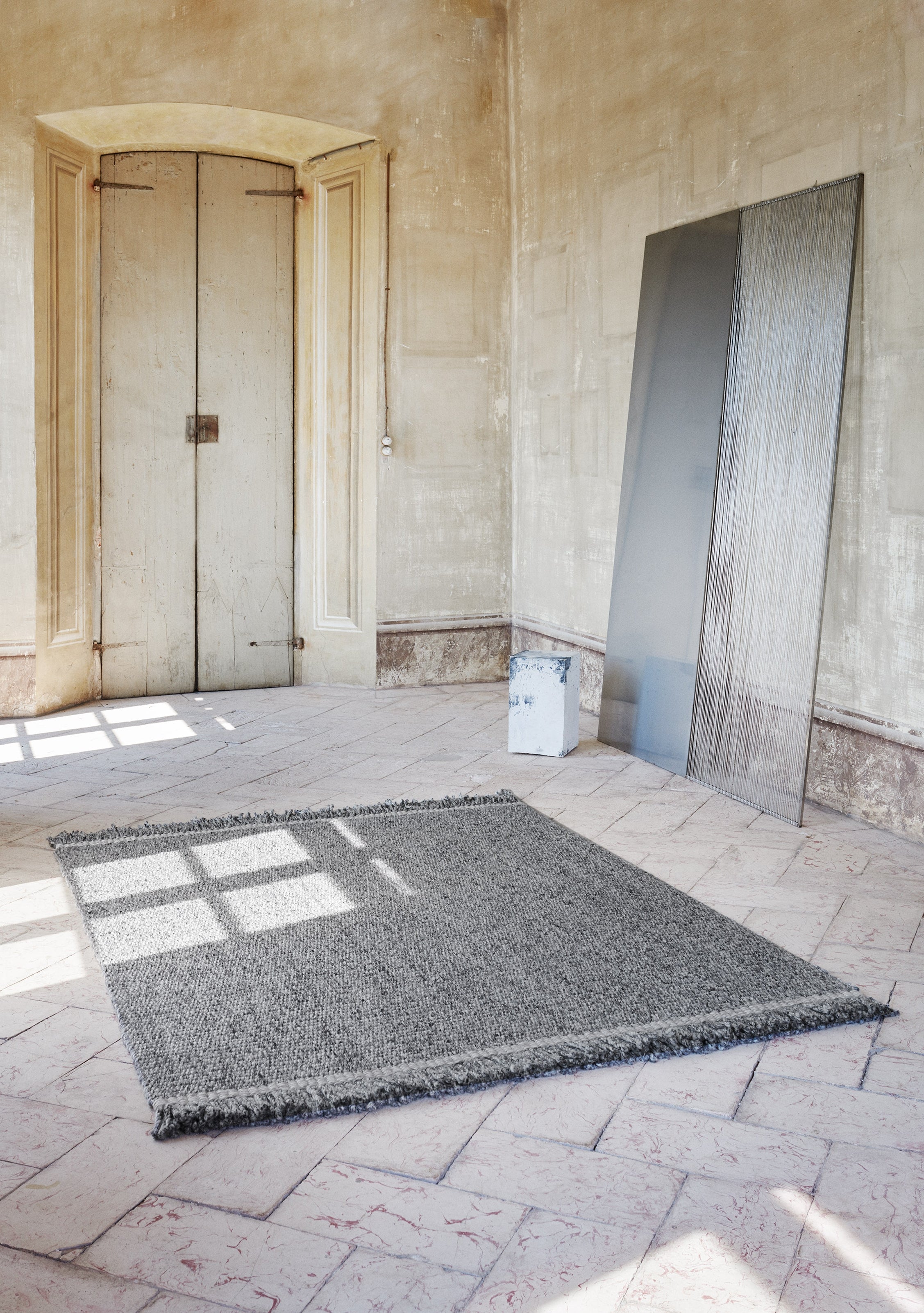 ELMO Cream Rug