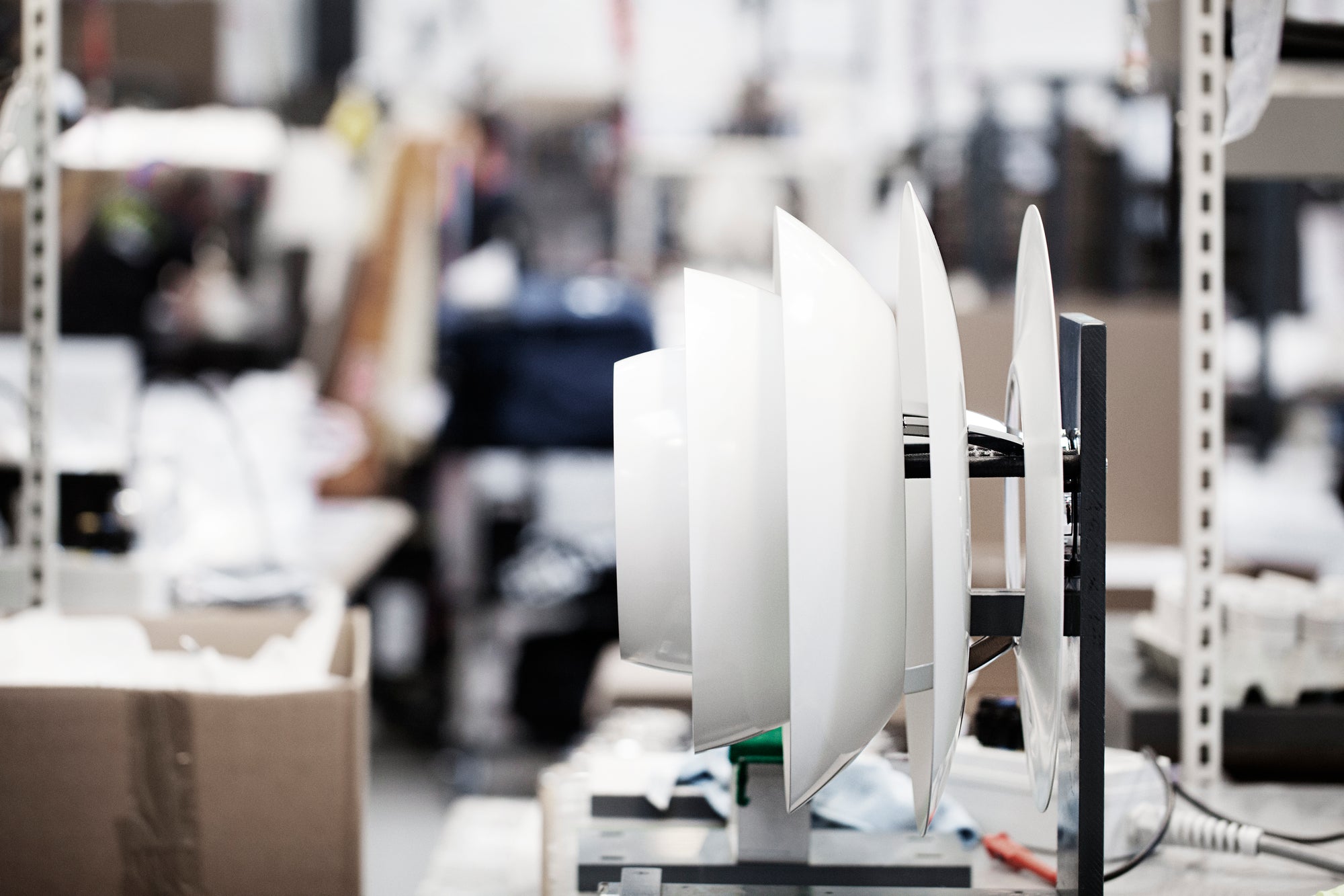 Pendelleuchte PH SNOWBALL weiß mit verchromter Oberfläche