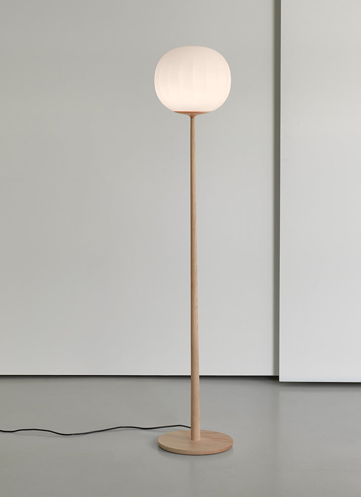 Lity white floor lamp