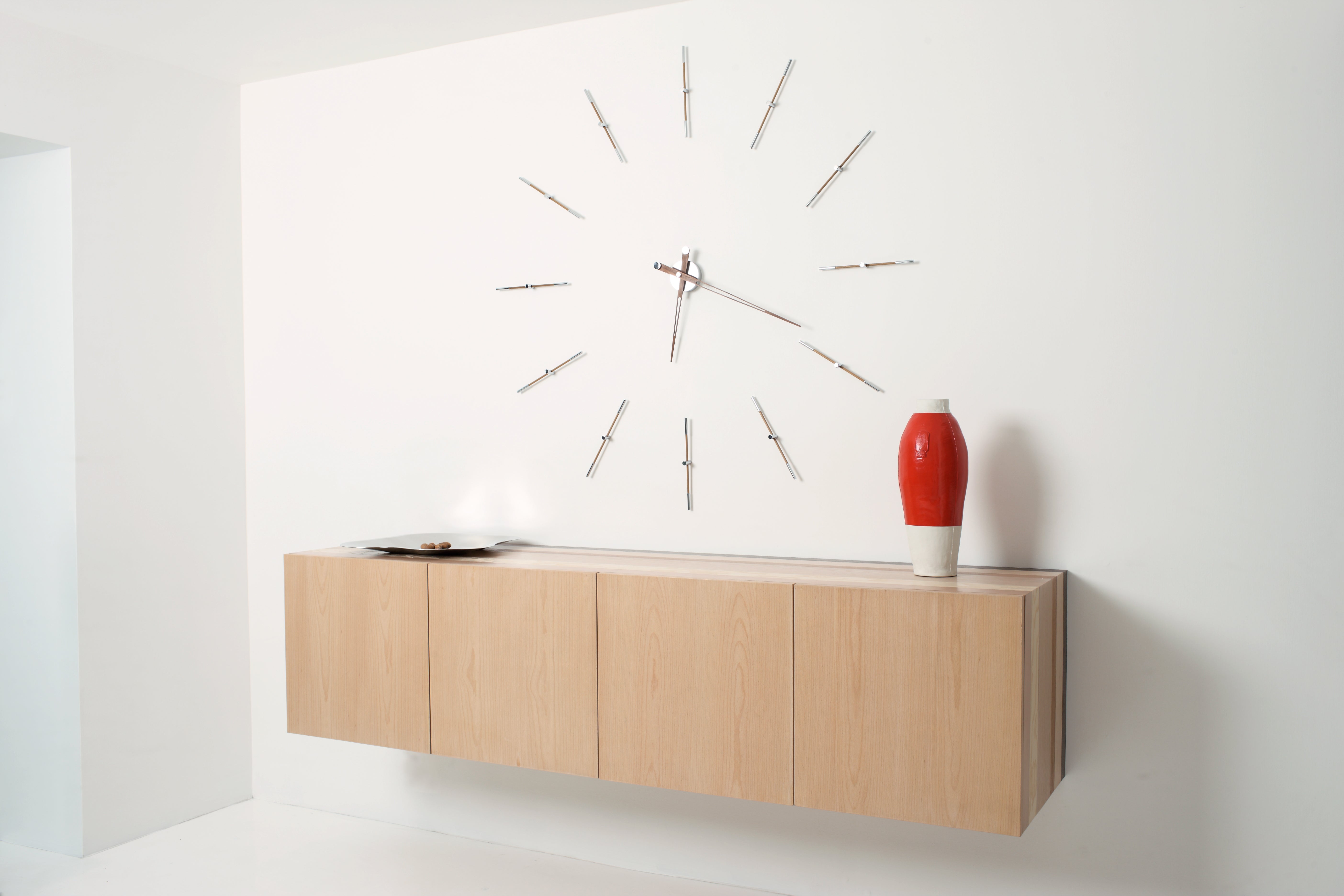 MERLIN wall clock walnut wood with chrome finish