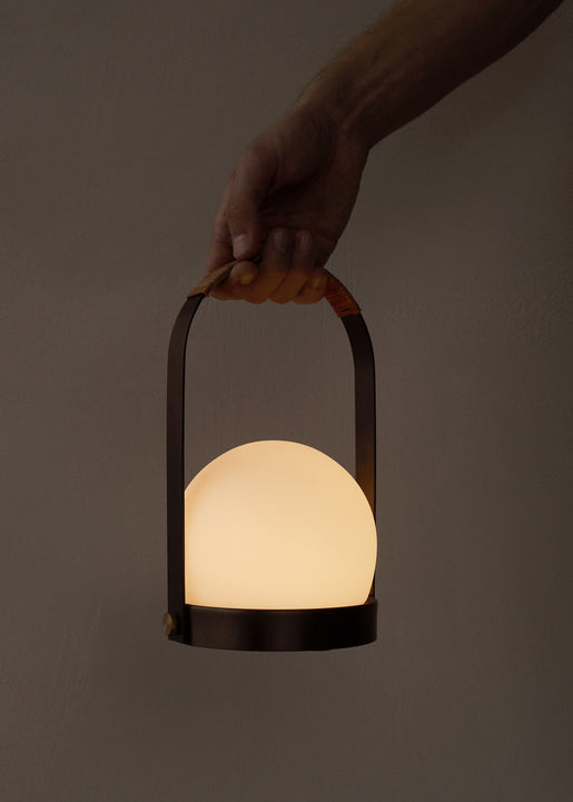 Tragbare Lampe CARRIE brüniertes Messing