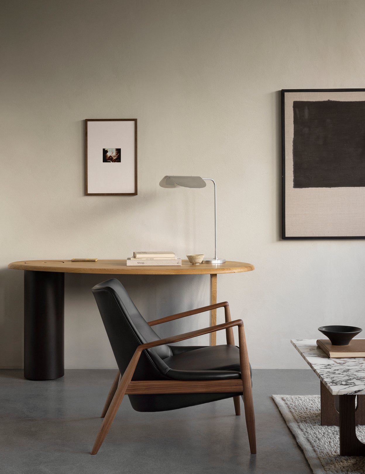 THE SEAL gray armchair with oak base [Julia]