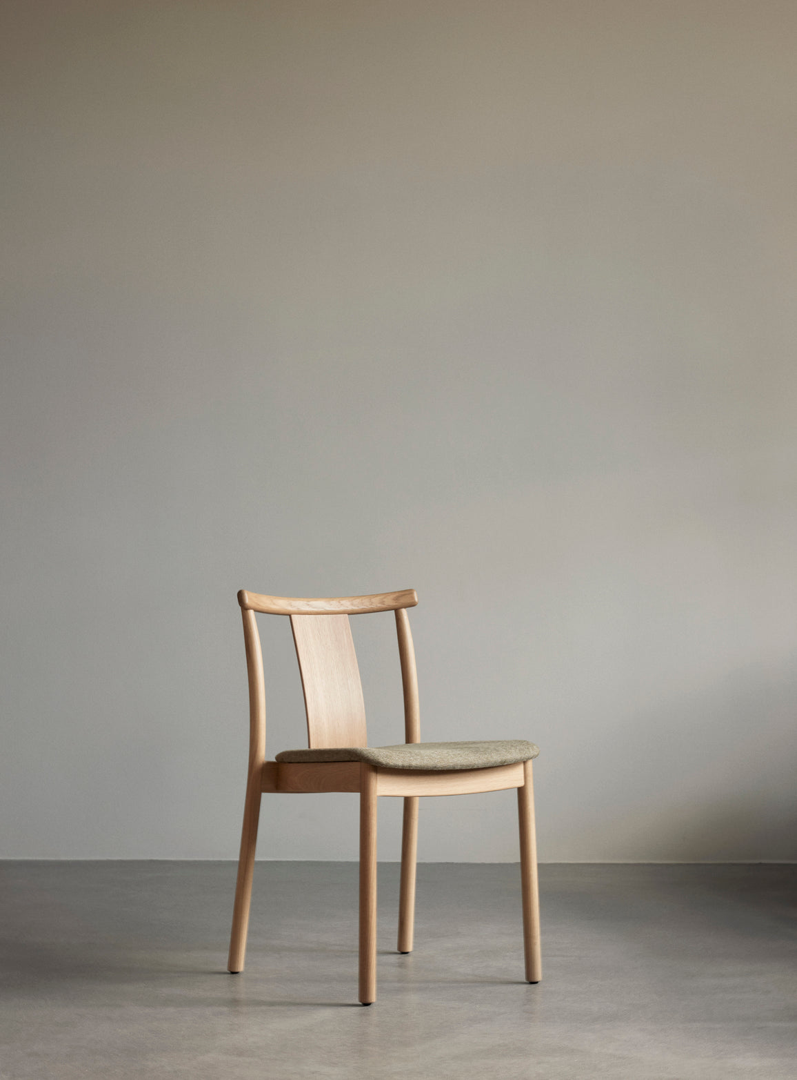 MERKUR Chair Black Oak Wood