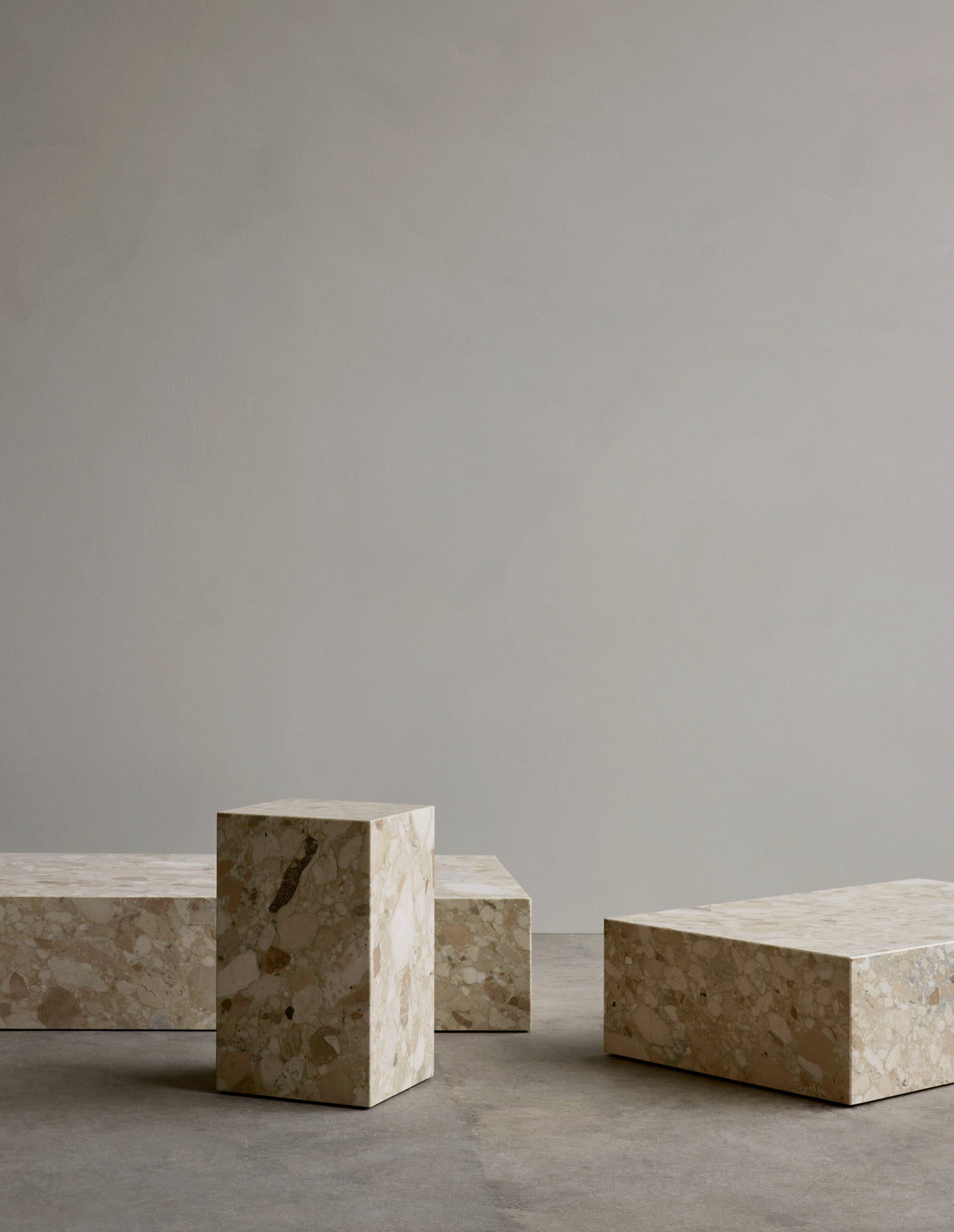 Beistelltisch PLINTH grauer Marmor