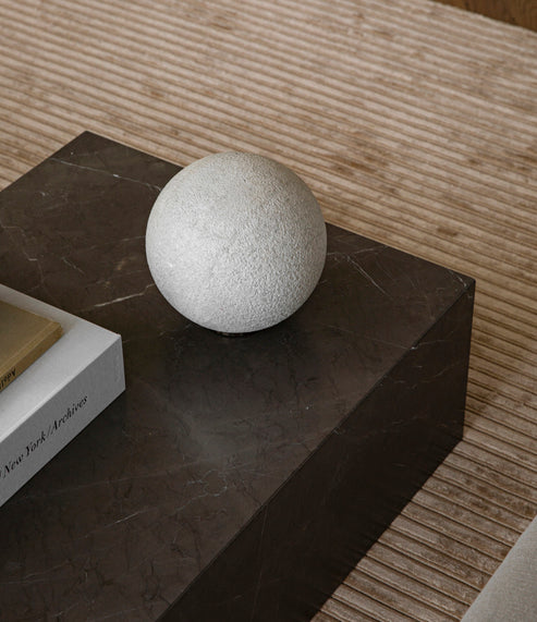 Couchtisch PLINTH sandstein